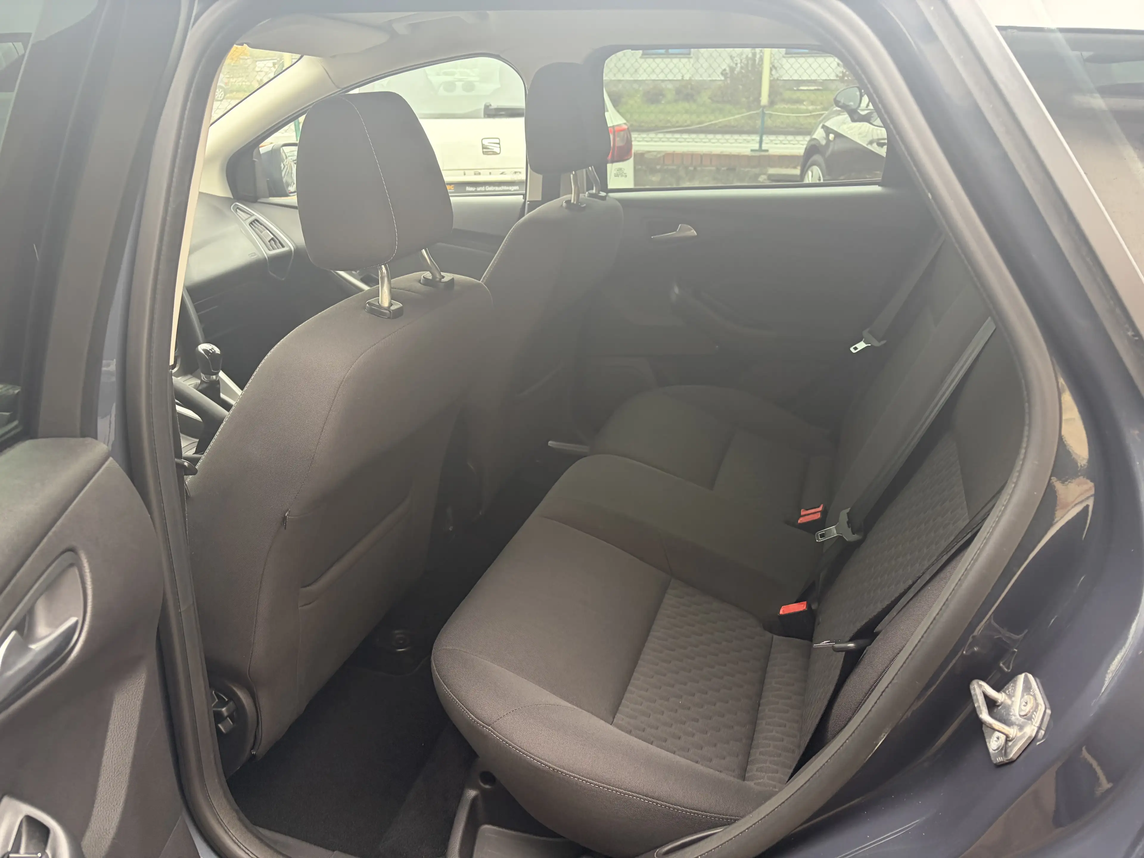Ford Focus Turnier Sync Edition 1.0 EB * Klima * Navi * Service + HU neu — photo 13