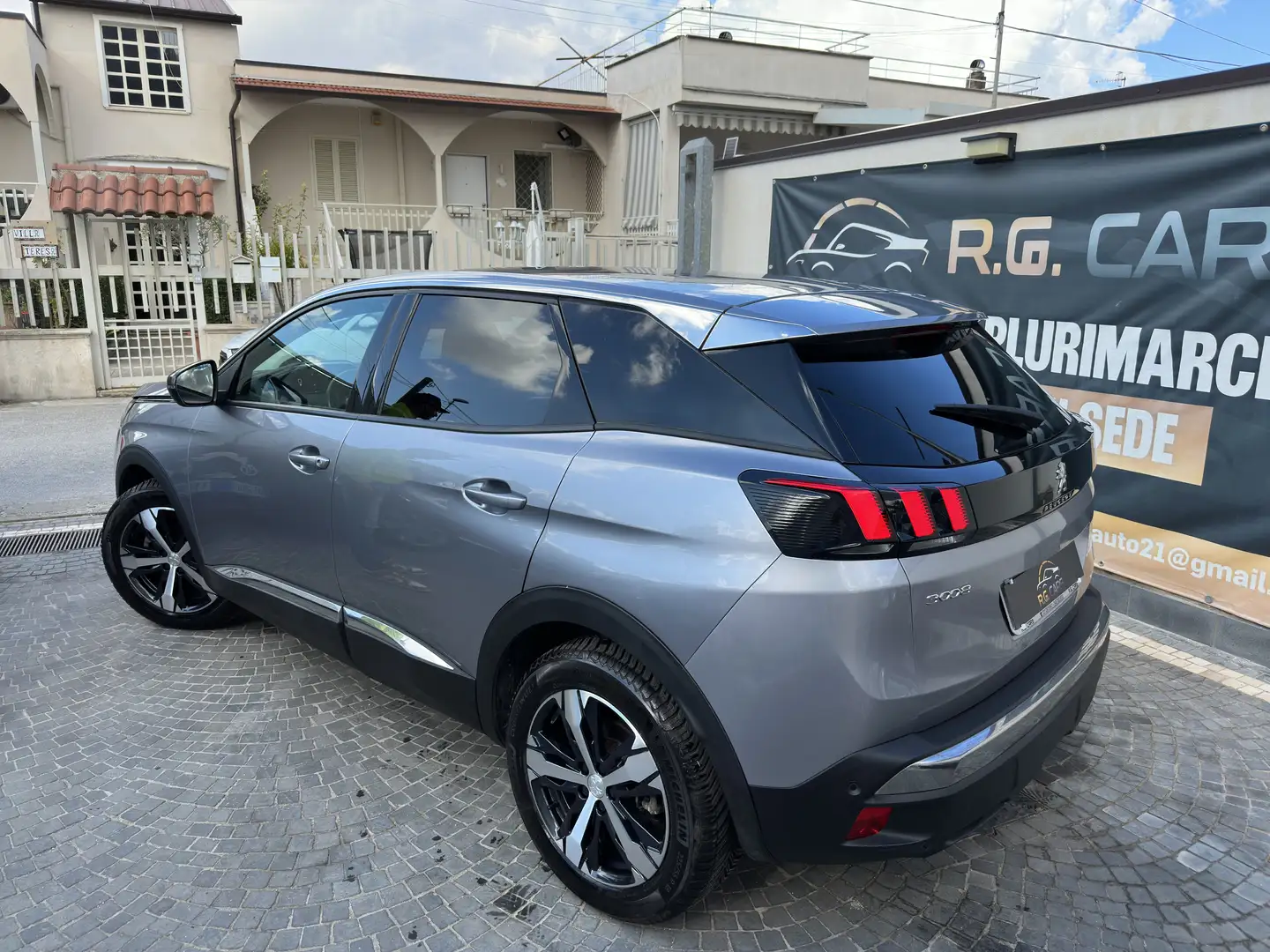 Peugeot 3008 1.5 bluehdi Allure Pack s&s 130cv eat8 - 2