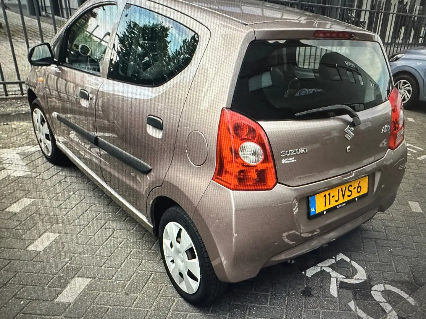Suzuki Alto 1.0 Comfort/2 sleutels/NAP/zuinig/dealer-onderhoud Brun - 2