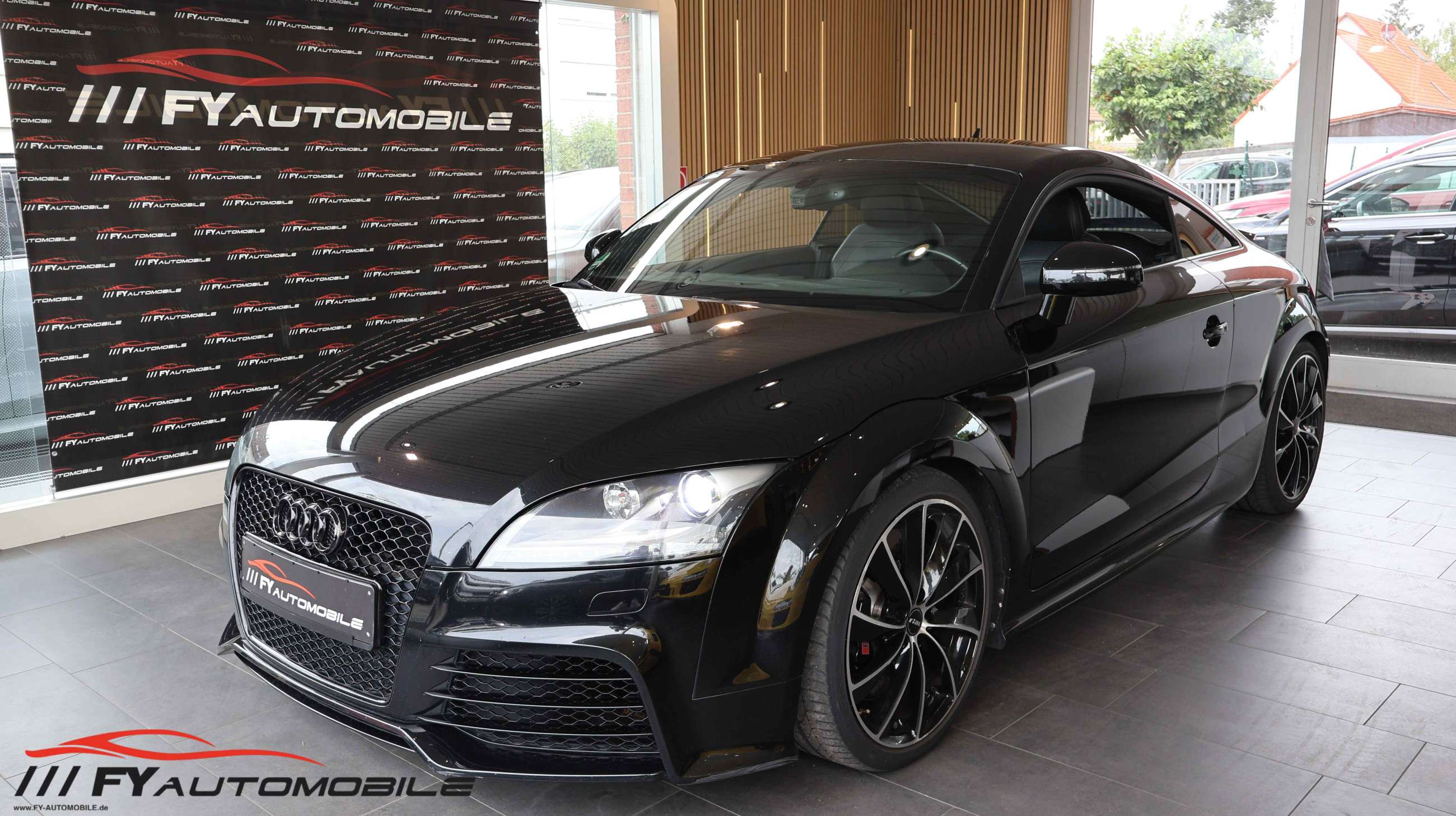 Second hand Audi Tt Rs 2.5