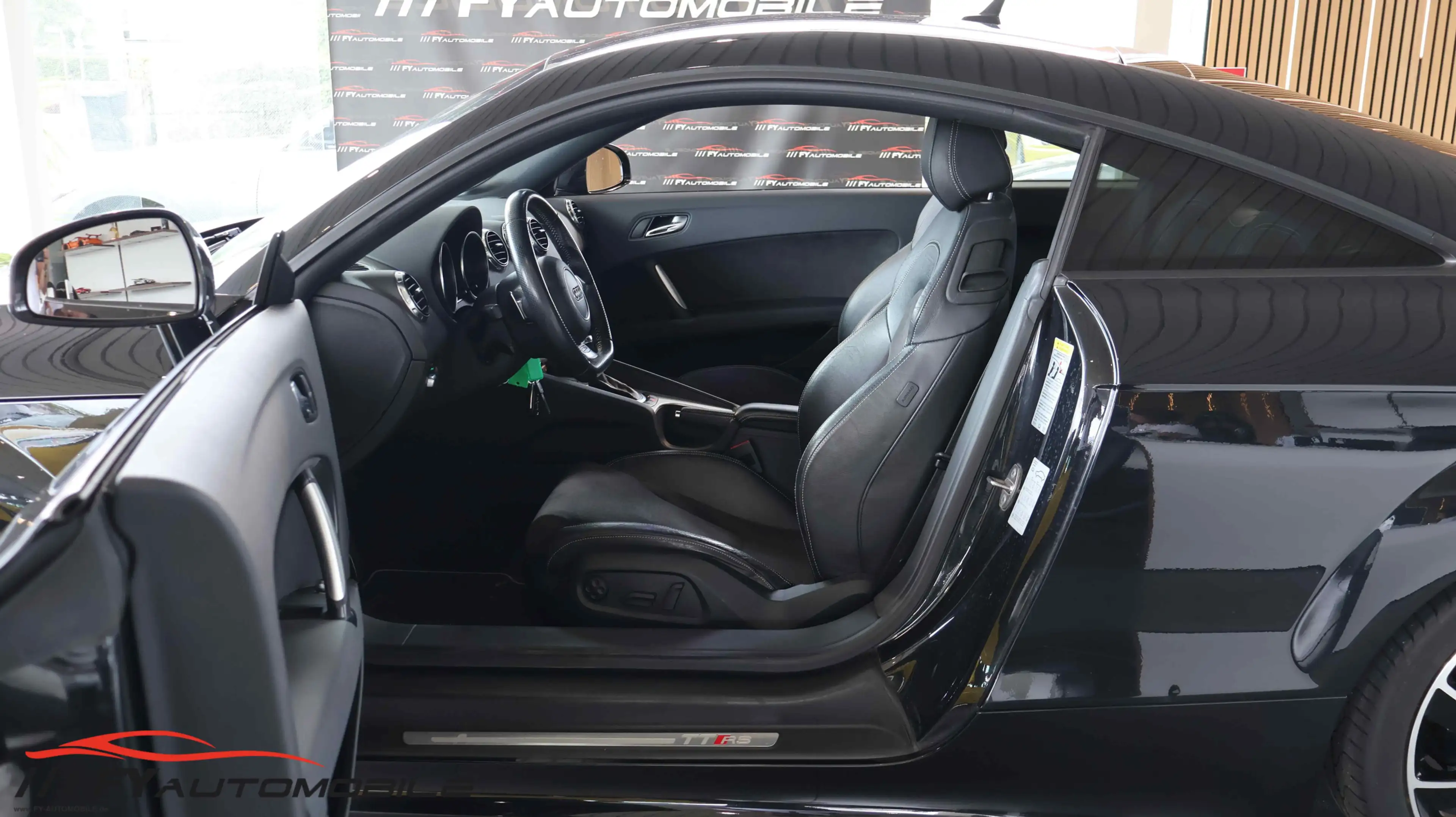 Audi TT RS 2.5 TFSI TT RS Coupe quattro* 8xBereift* — photo 9