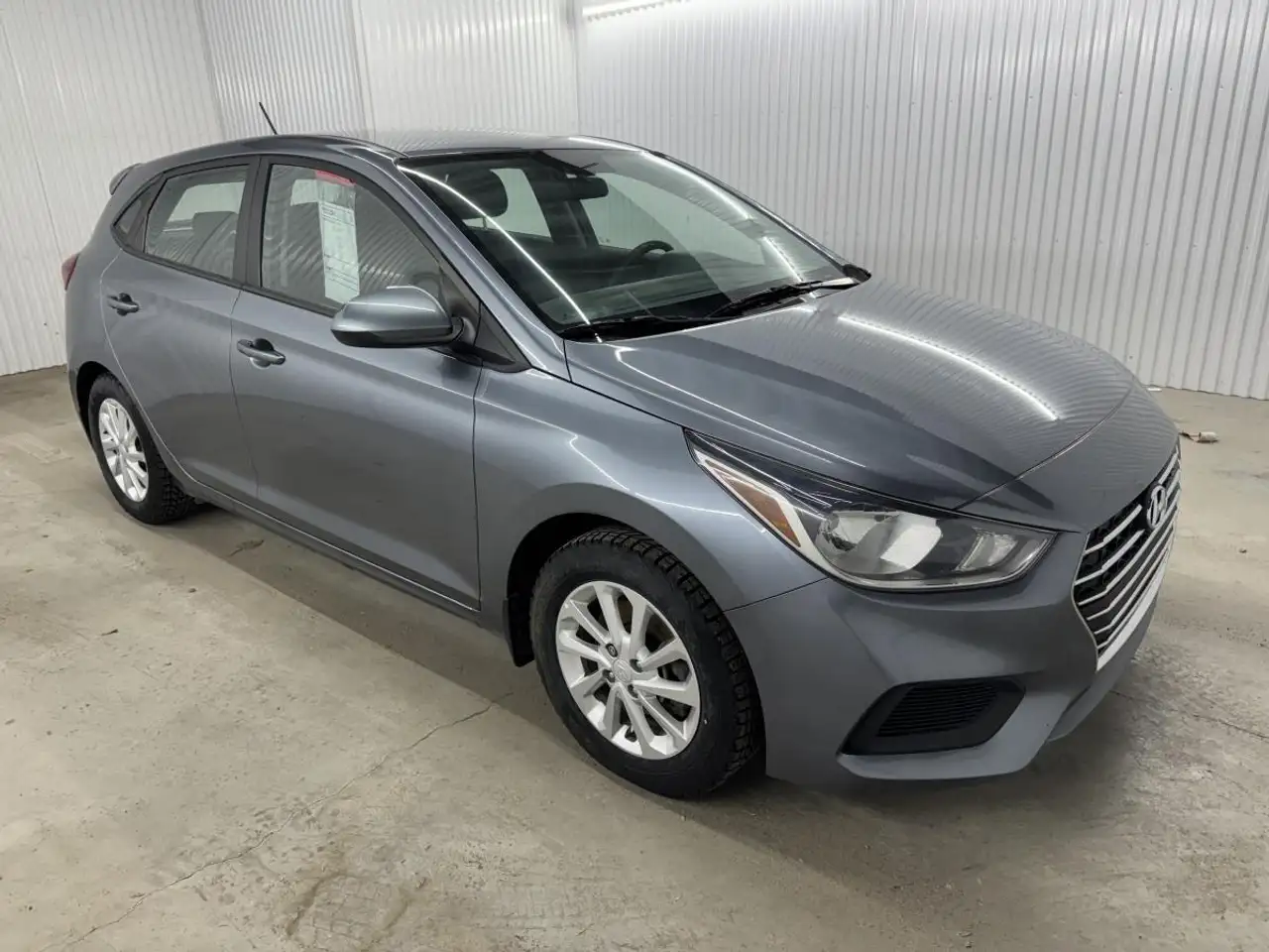 Hyundai ACCENT снимка Hyundai ACCENT