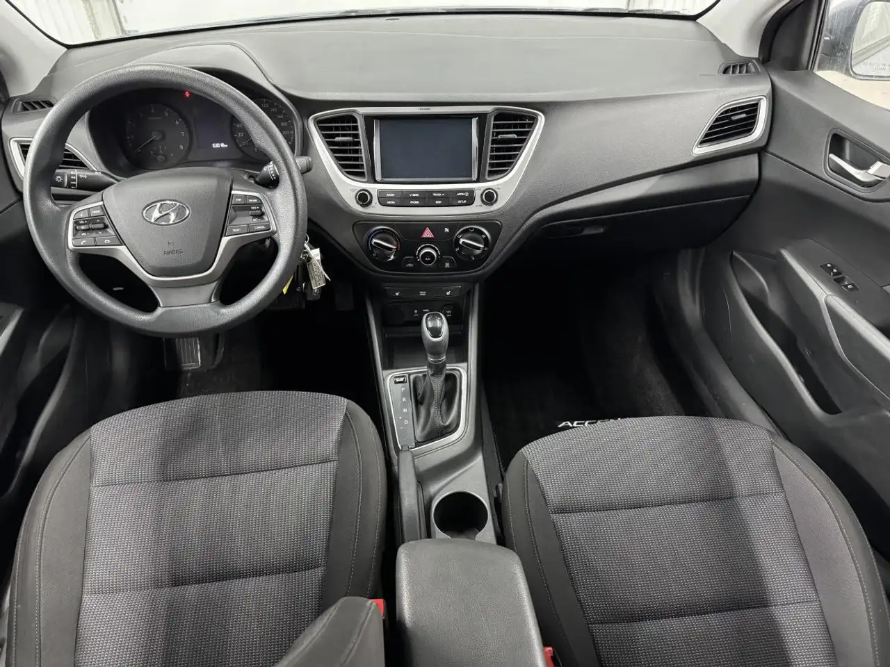 Hyundai ACCENT снимка Hyundai ACCENT