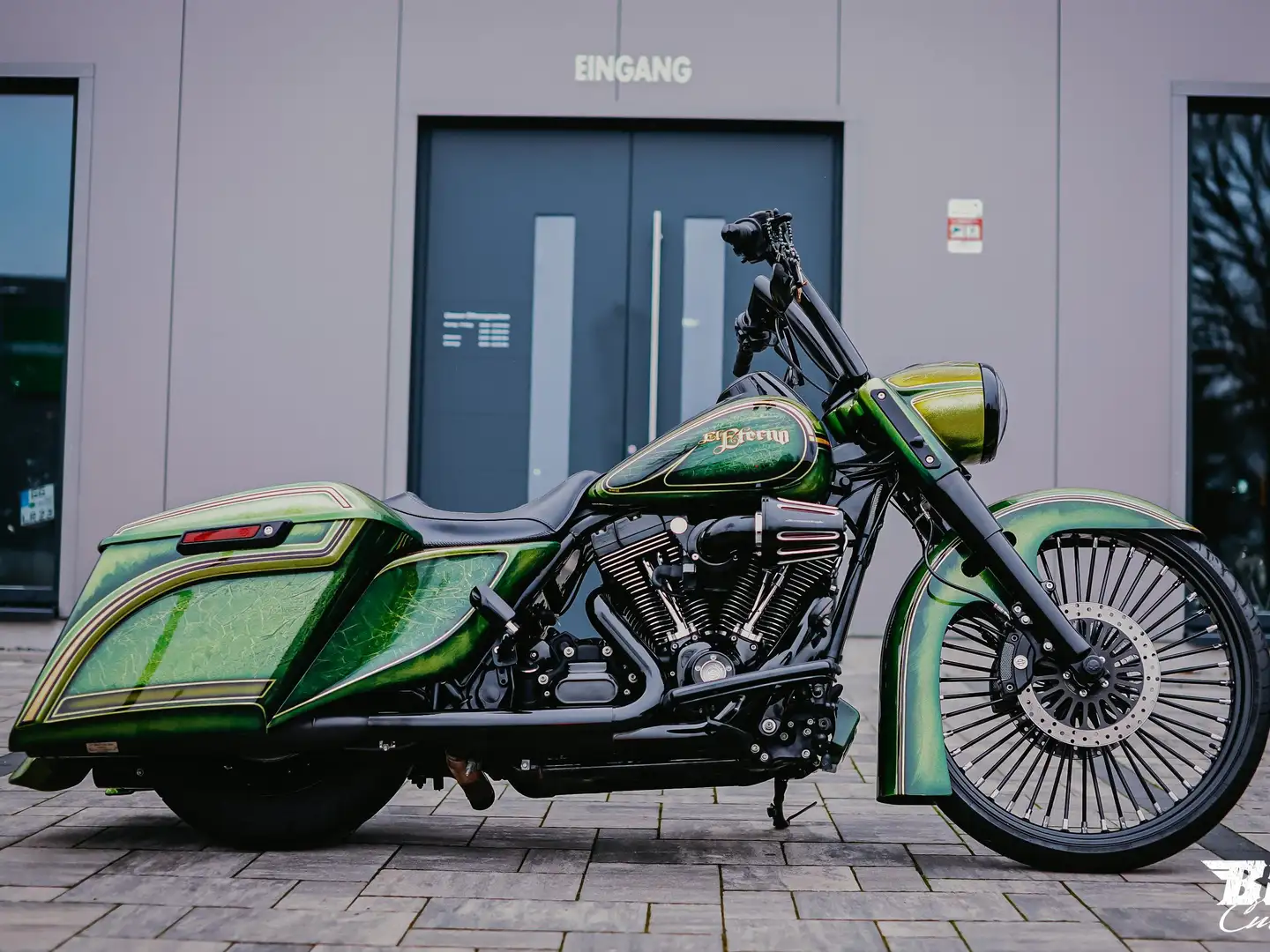 Harley-Davidson Street Glide Chicano Umbau Jekill / Ingo Kruse / BSB Customs - 1