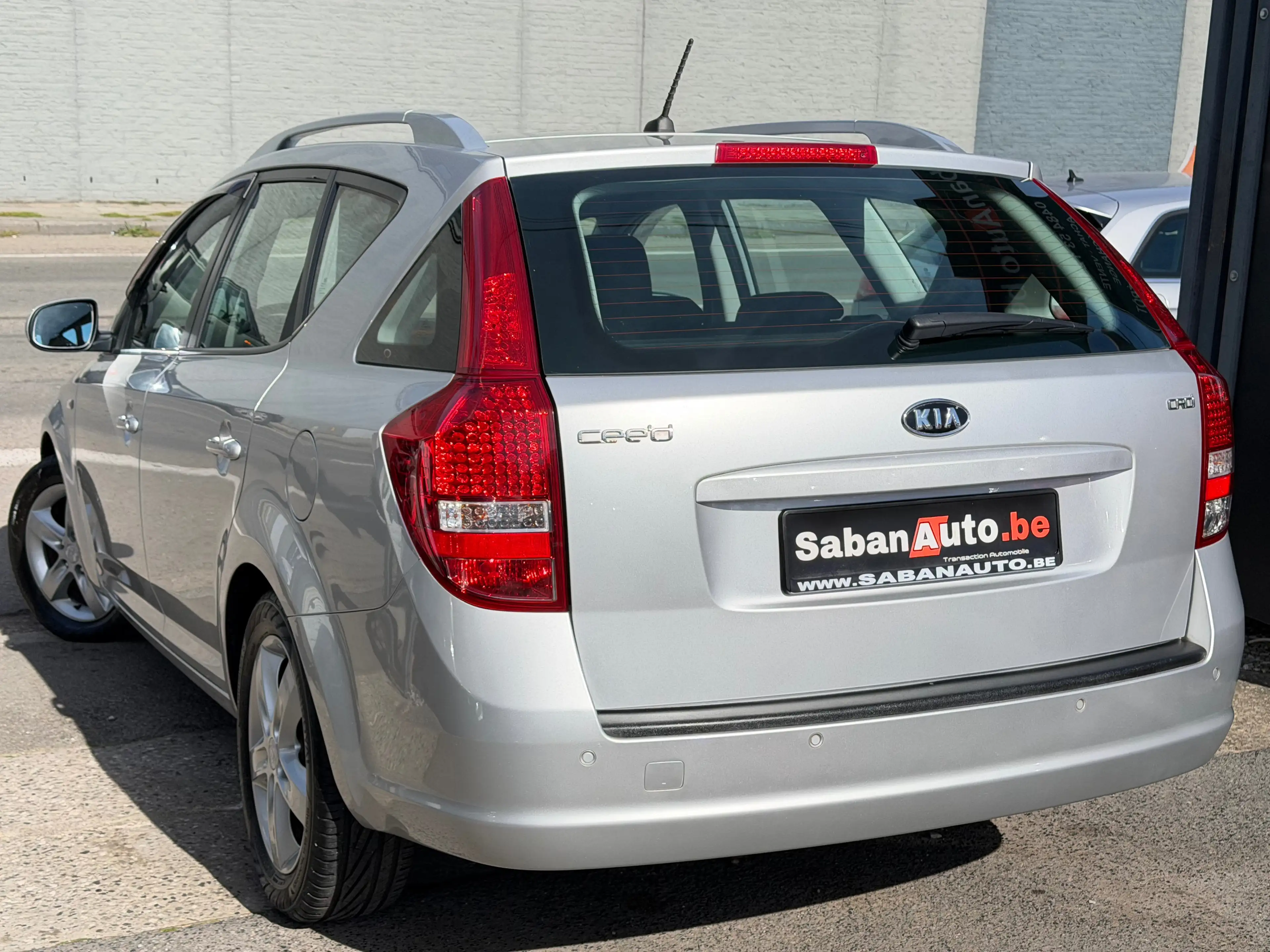 Kia Ceed SW / cee'd SW Cee'd SW 1.6 CRDi ° CLIM DIG ° JANTES ° PDC ° CARNET KIA ° GARANTI 12 MOIS !!! — photo 2
