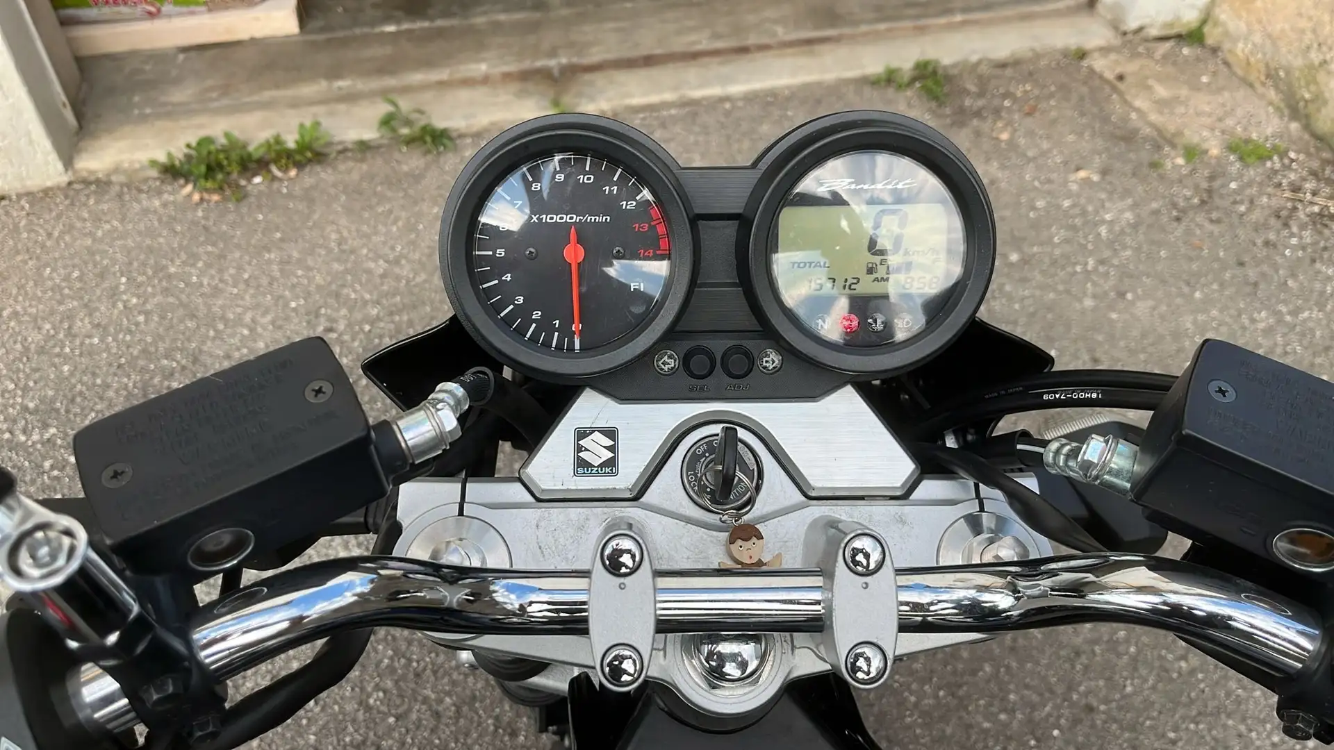 Suzuki Bandit 650 - 2
