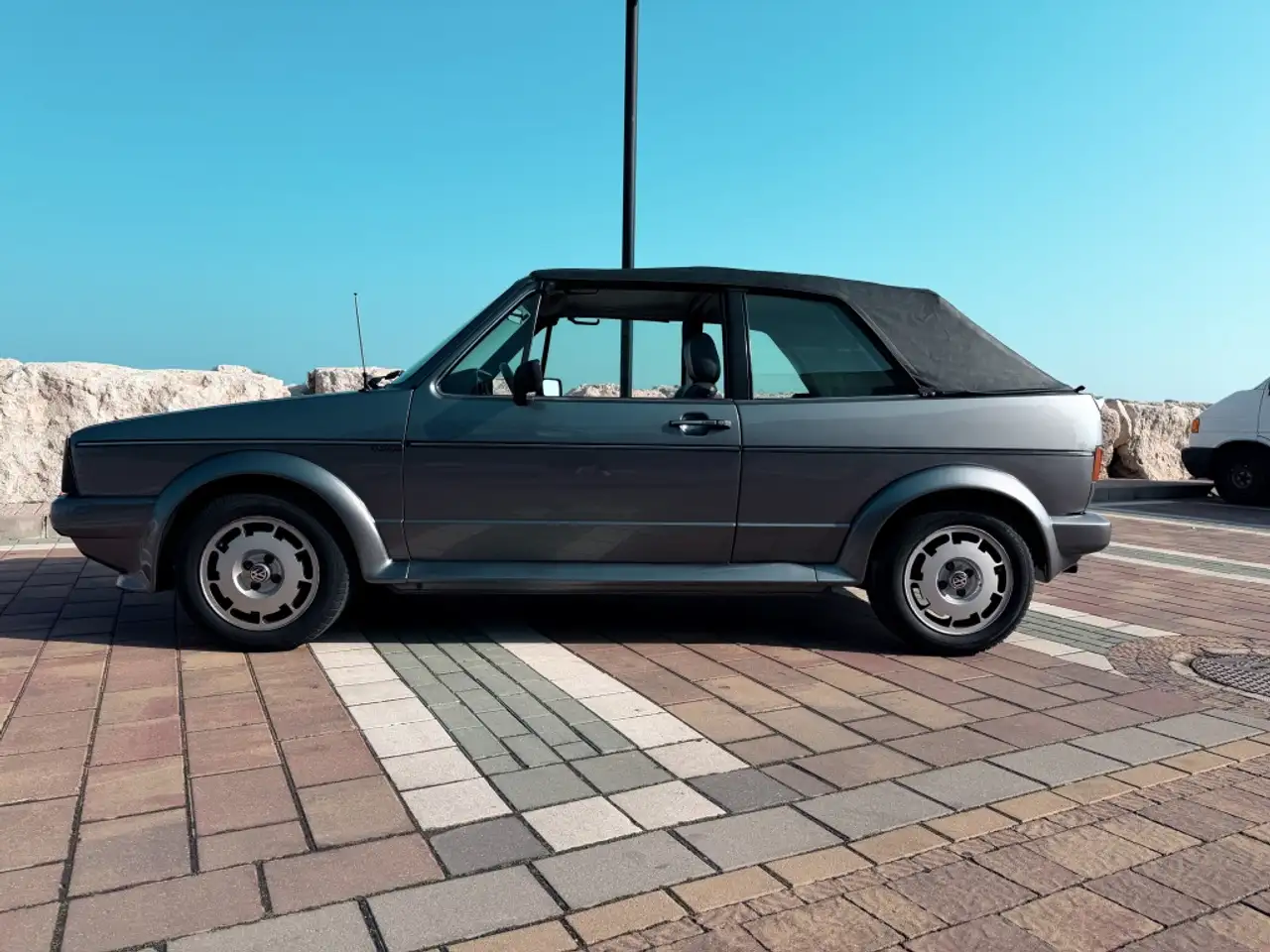 Volkswagen Golf Mk1 Cabrio, foto 12