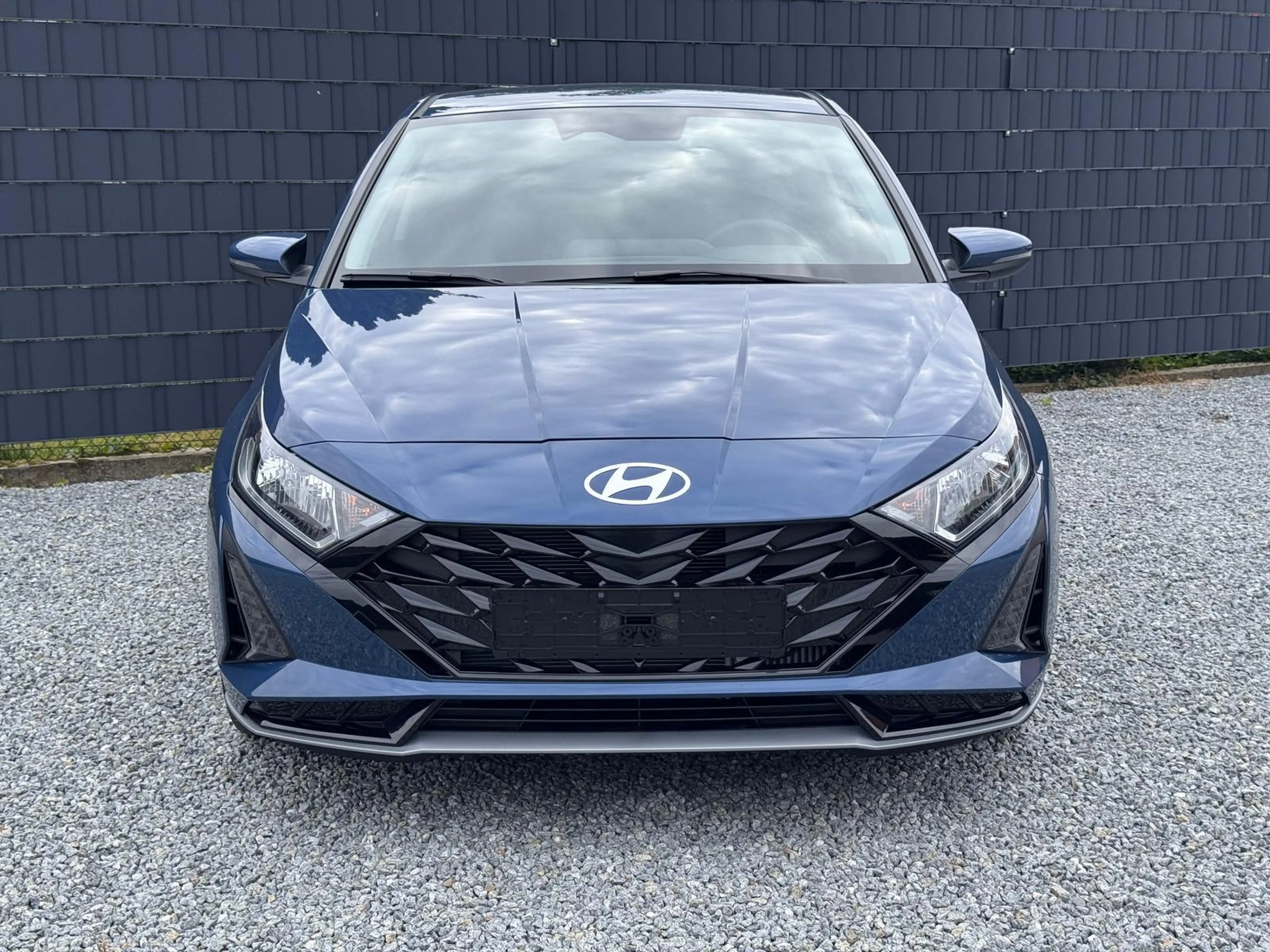 Hyundai i20 Family Automatik 66 kW (90 PS), Automatik, Fron...