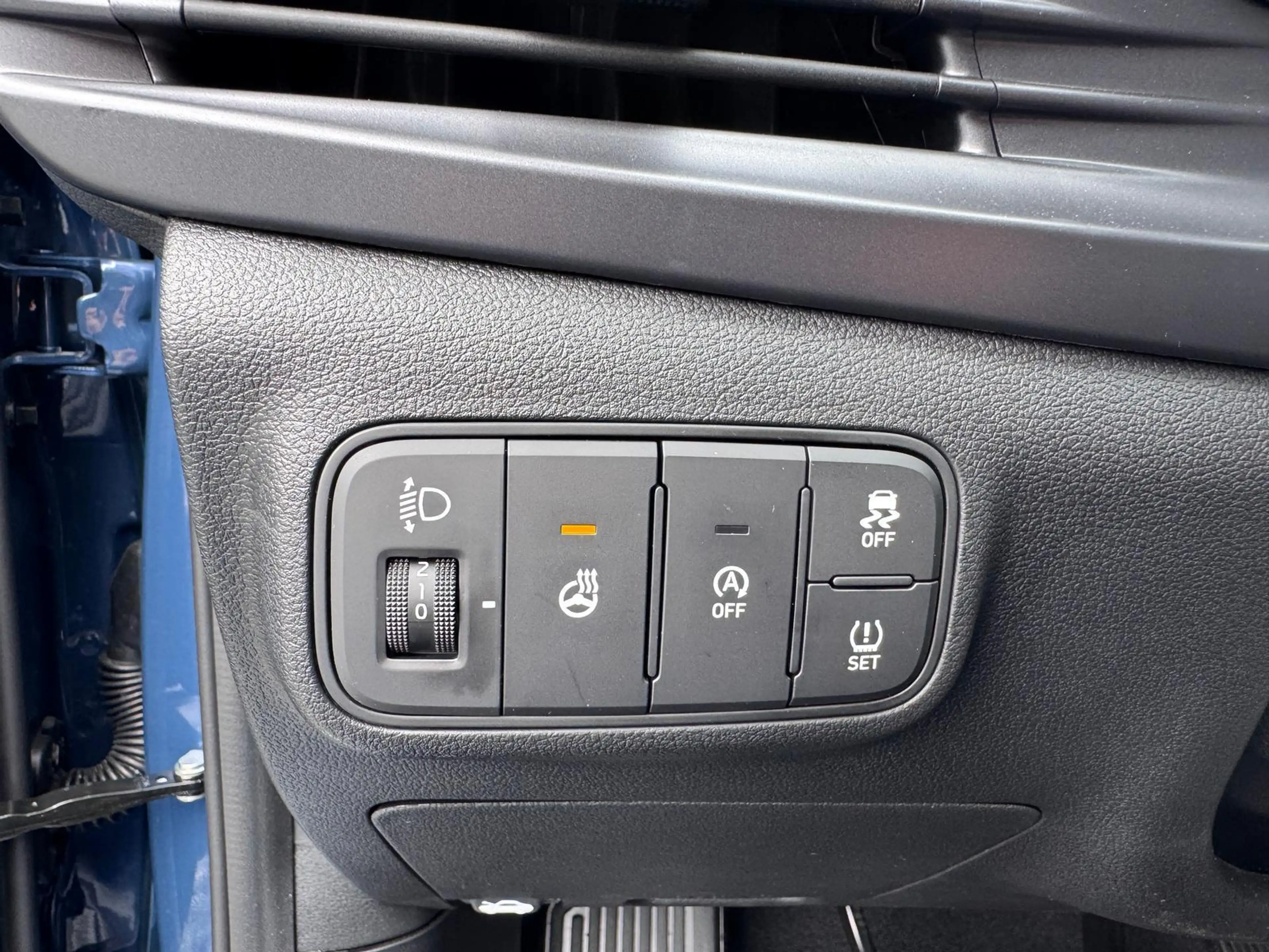 Hyundai i20 Family Automatik 66 kW (90 PS), Automatik, Fron... — photo 13