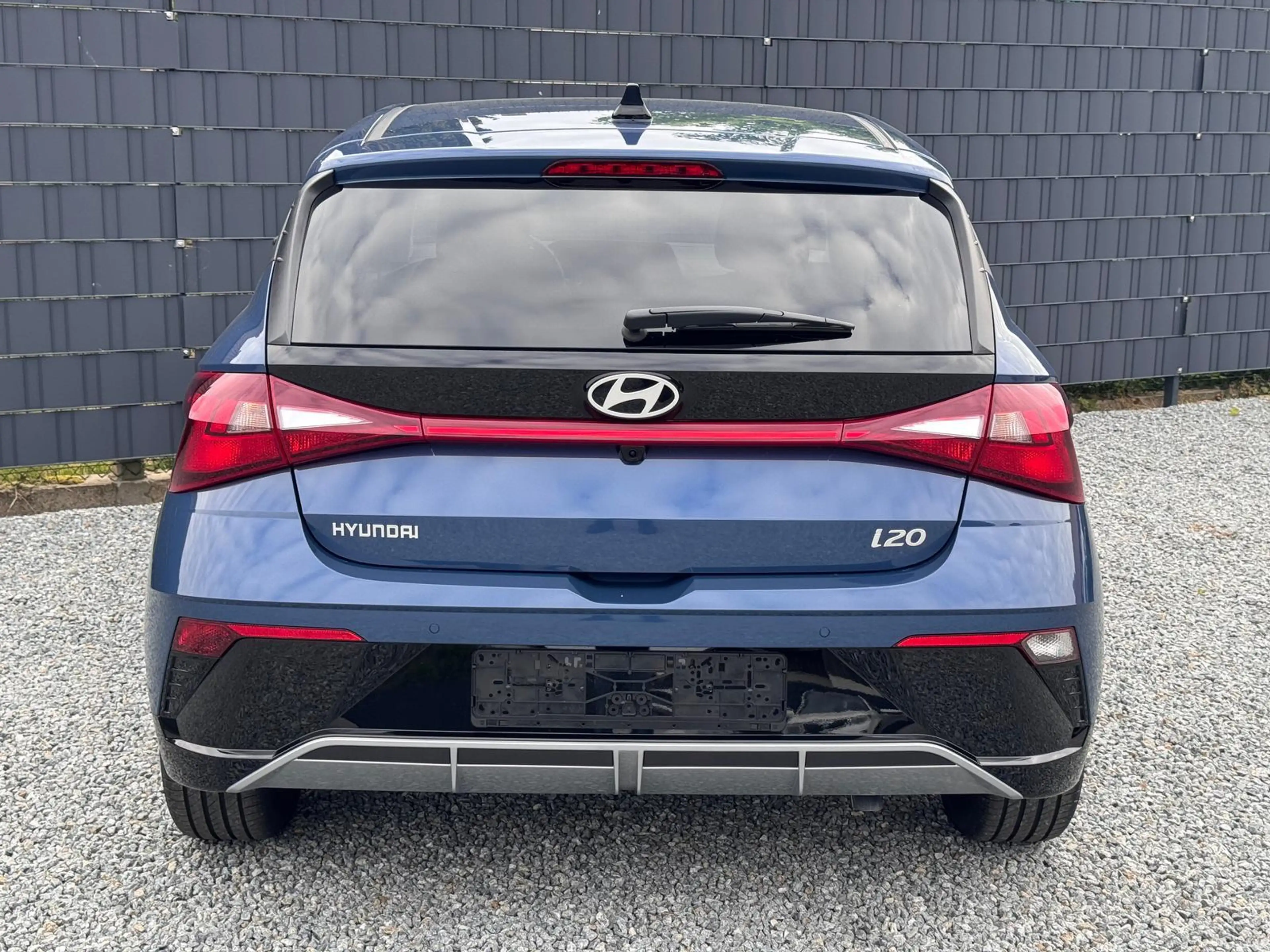 Hyundai i20 Family Automatik 66 kW (90 PS), Automatik, Fron... — photo 4