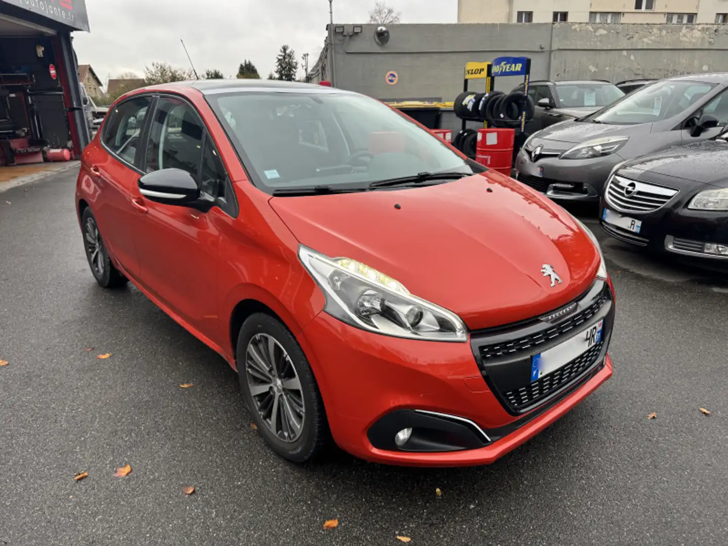 Peugeot 208 1.2 PURETECH 82CH ACTIVE 5P TOIT PANORAMIQUE Orange - 2