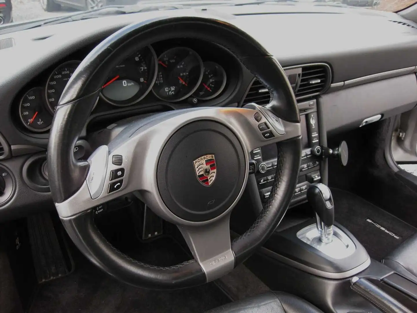 Porsche 911 Coupe Carrera PDK dt.Fzg.Traumzustand Argent - 2