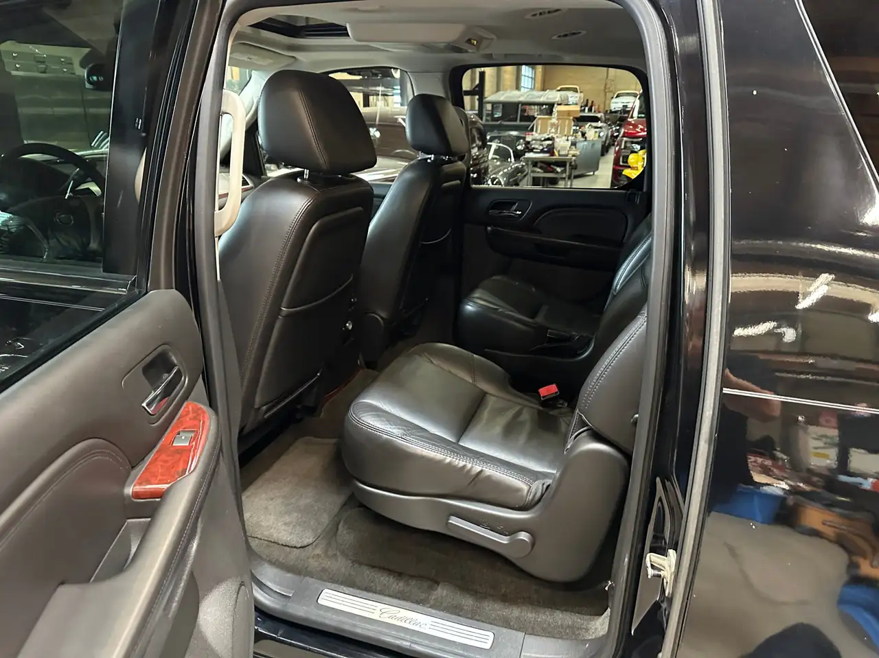 Cadillac Escalade снимка Cadillac Escalade