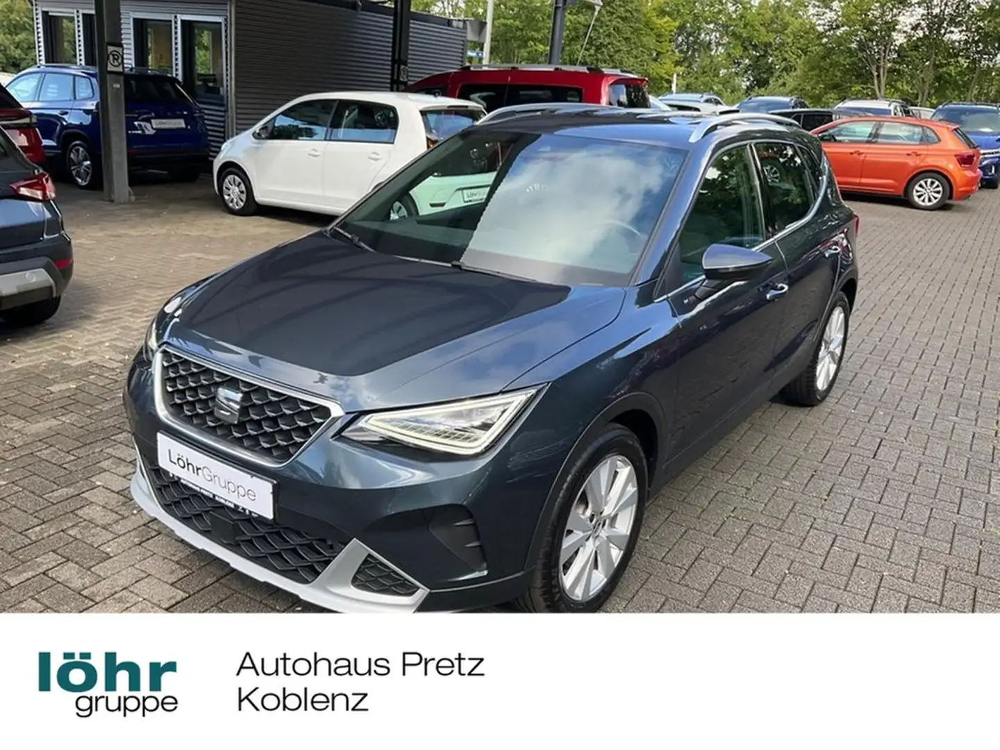 SEAT Arona 1.0 TSI DSG Xperience LED-Sch., Keyless, Navi.,... Gris - 1