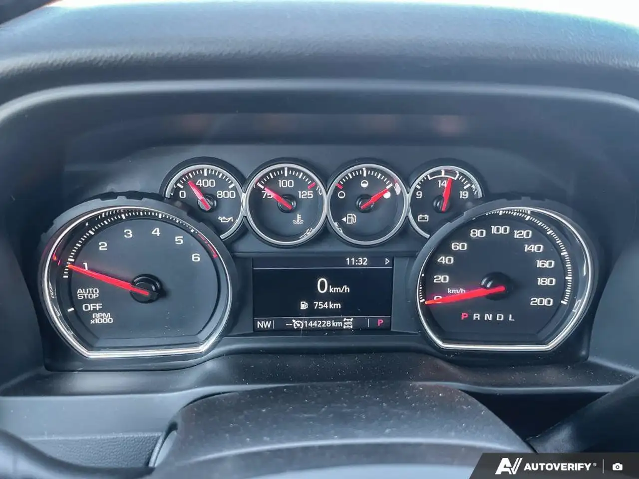 Chevrolet Silverado 1500 снимка Chevrolet Silverado 1500
