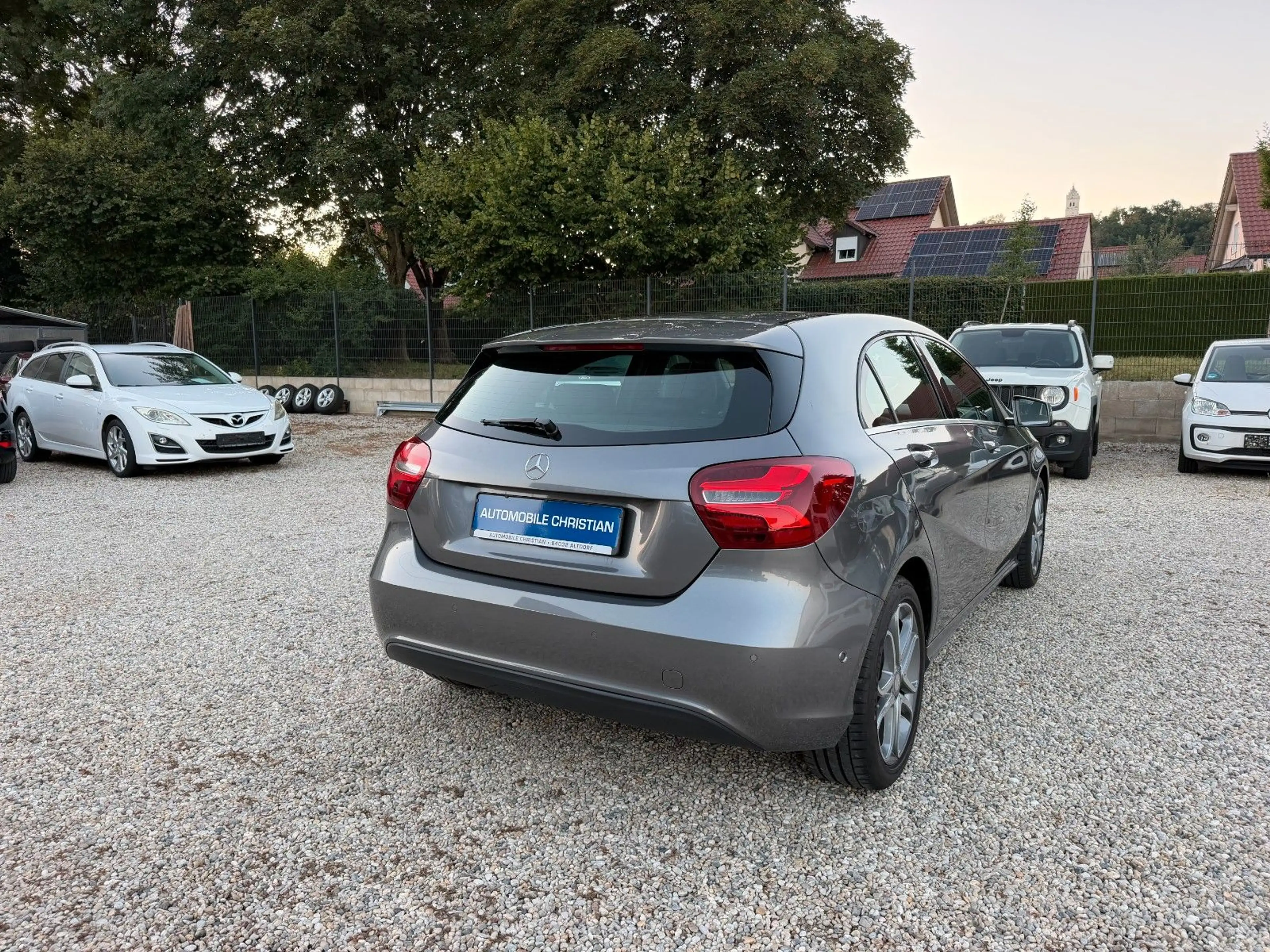Mercedes-Benz A 180 Style BlueEfficiency LED~LEDER~ NAVI ~SHZ — photo 6