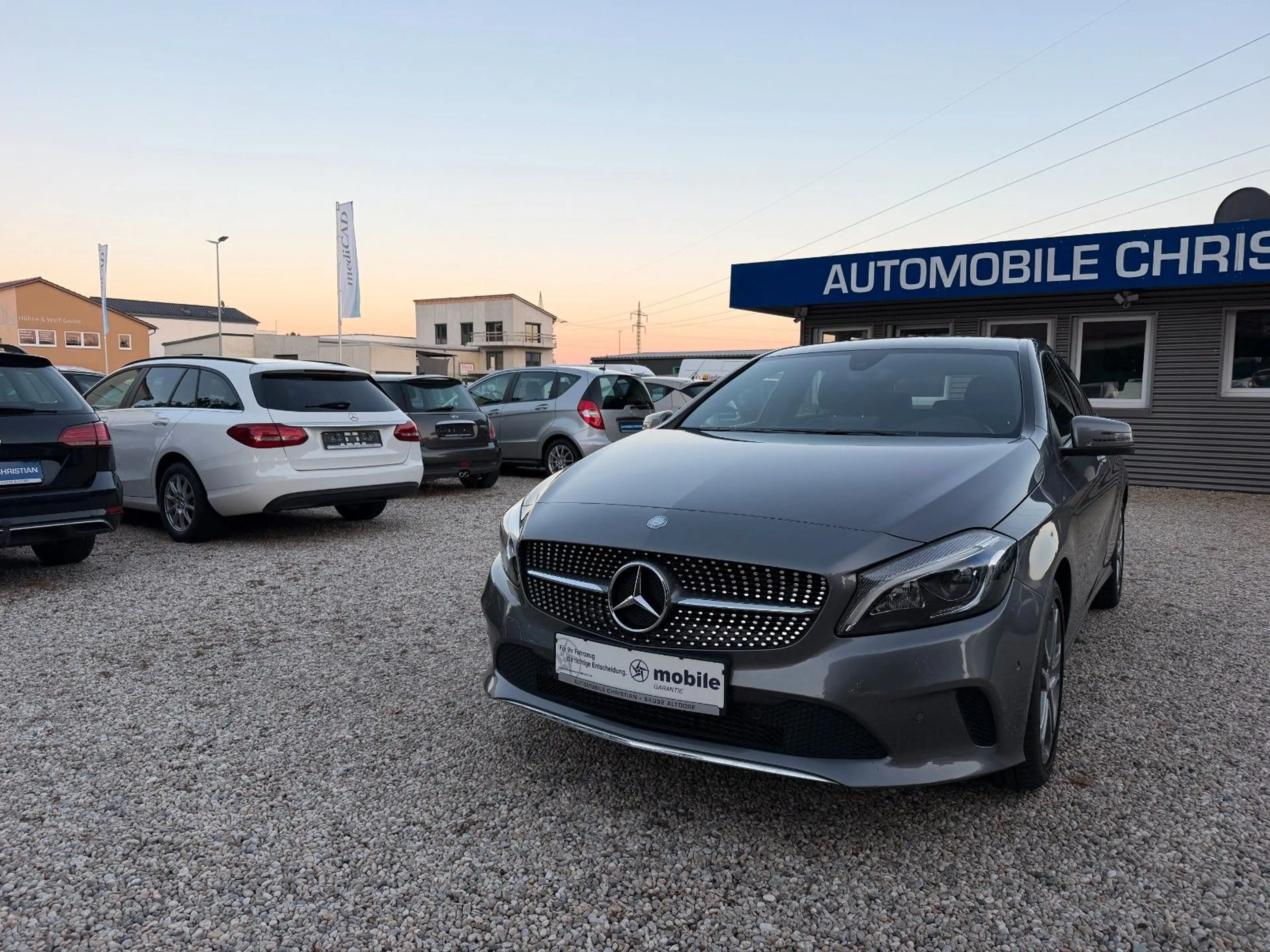 Mercedes-Benz A 180 Style BlueEfficiency LED~LEDER~ NAVI ~SHZ — photo 2