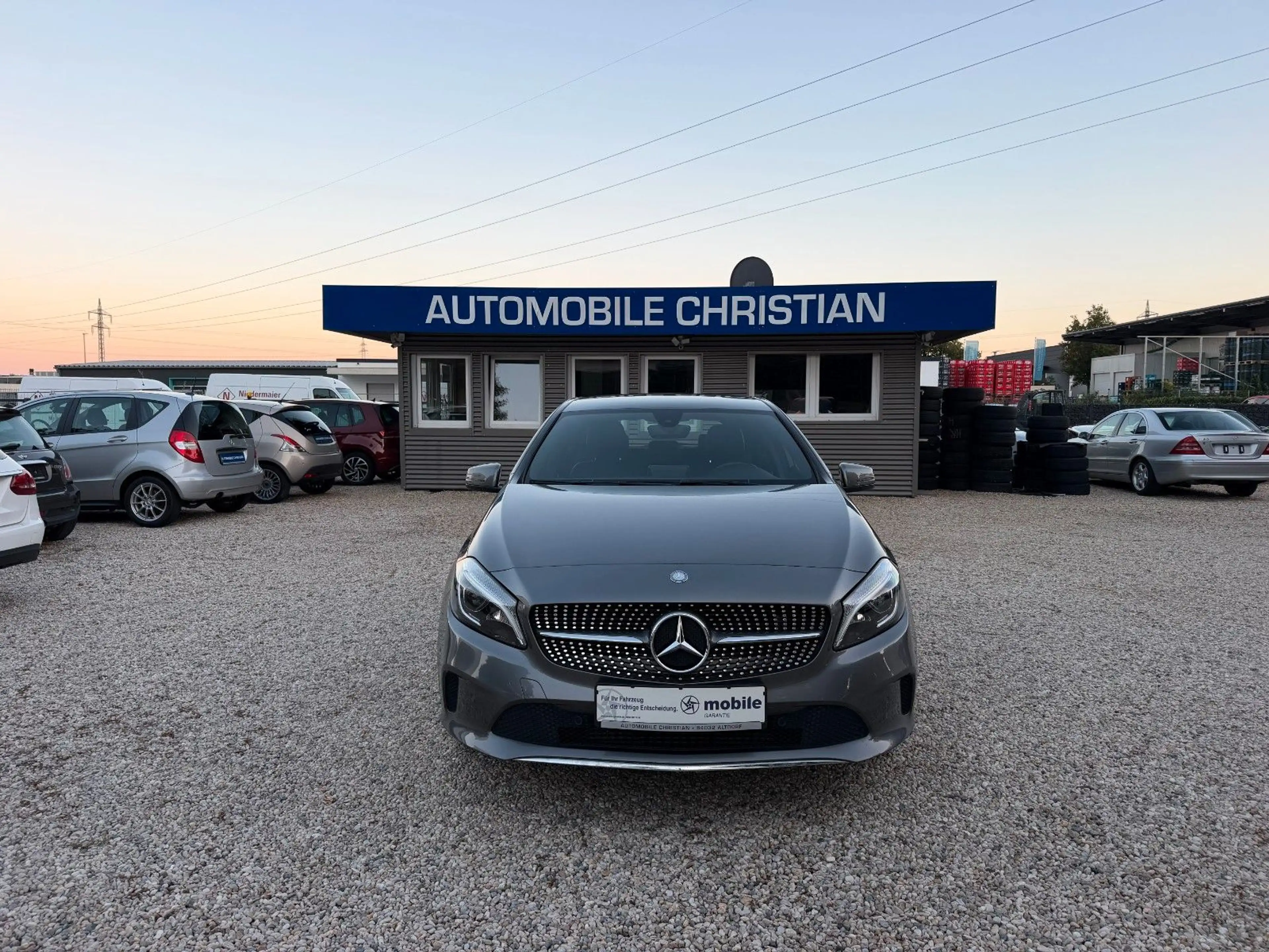 Mercedes-Benz A 180 Style BlueEfficiency LED~LEDER~ NAVI ~SHZ
