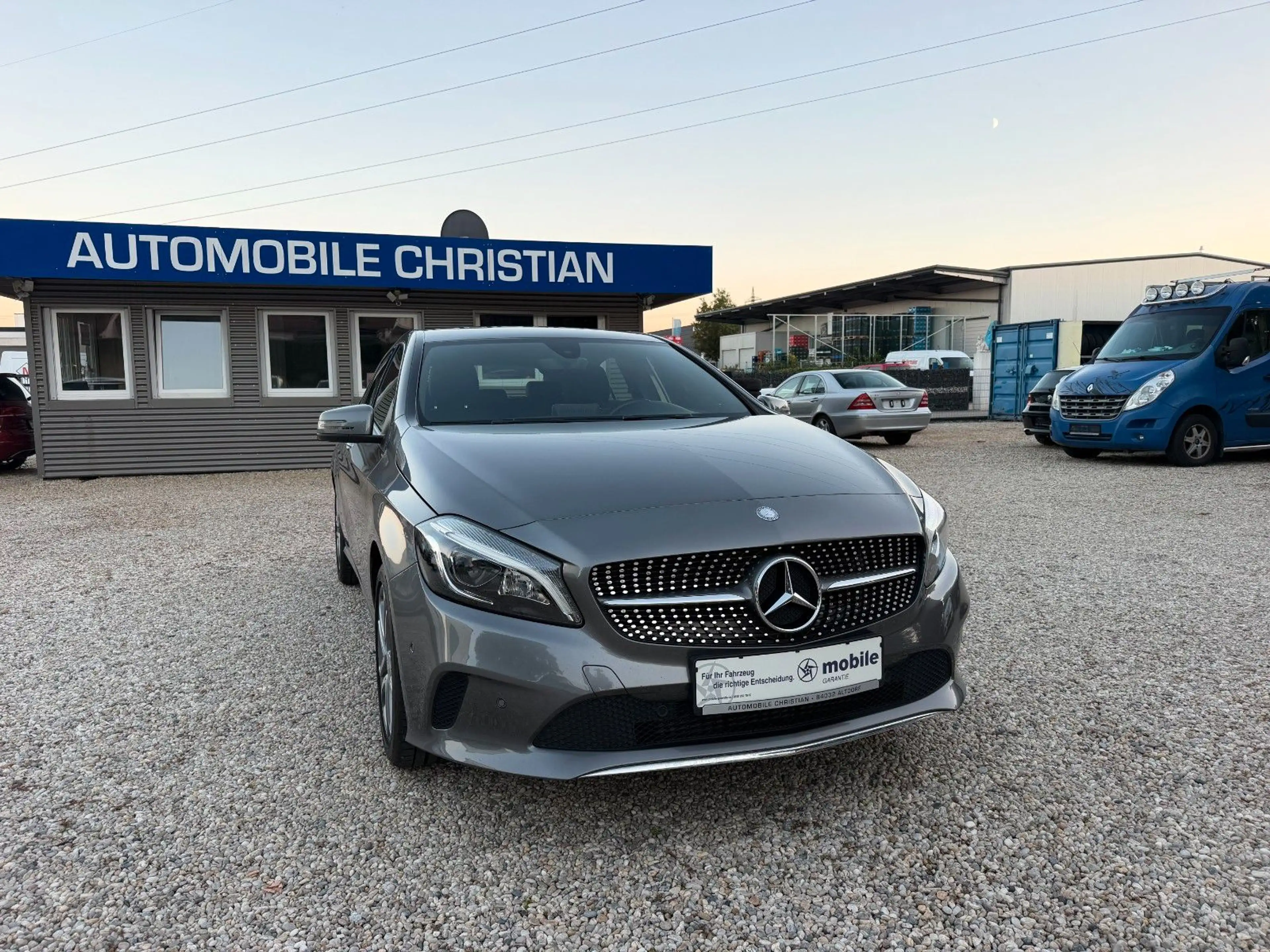Mercedes-Benz A 180 Style BlueEfficiency LED~LEDER~ NAVI ~SHZ — photo 3