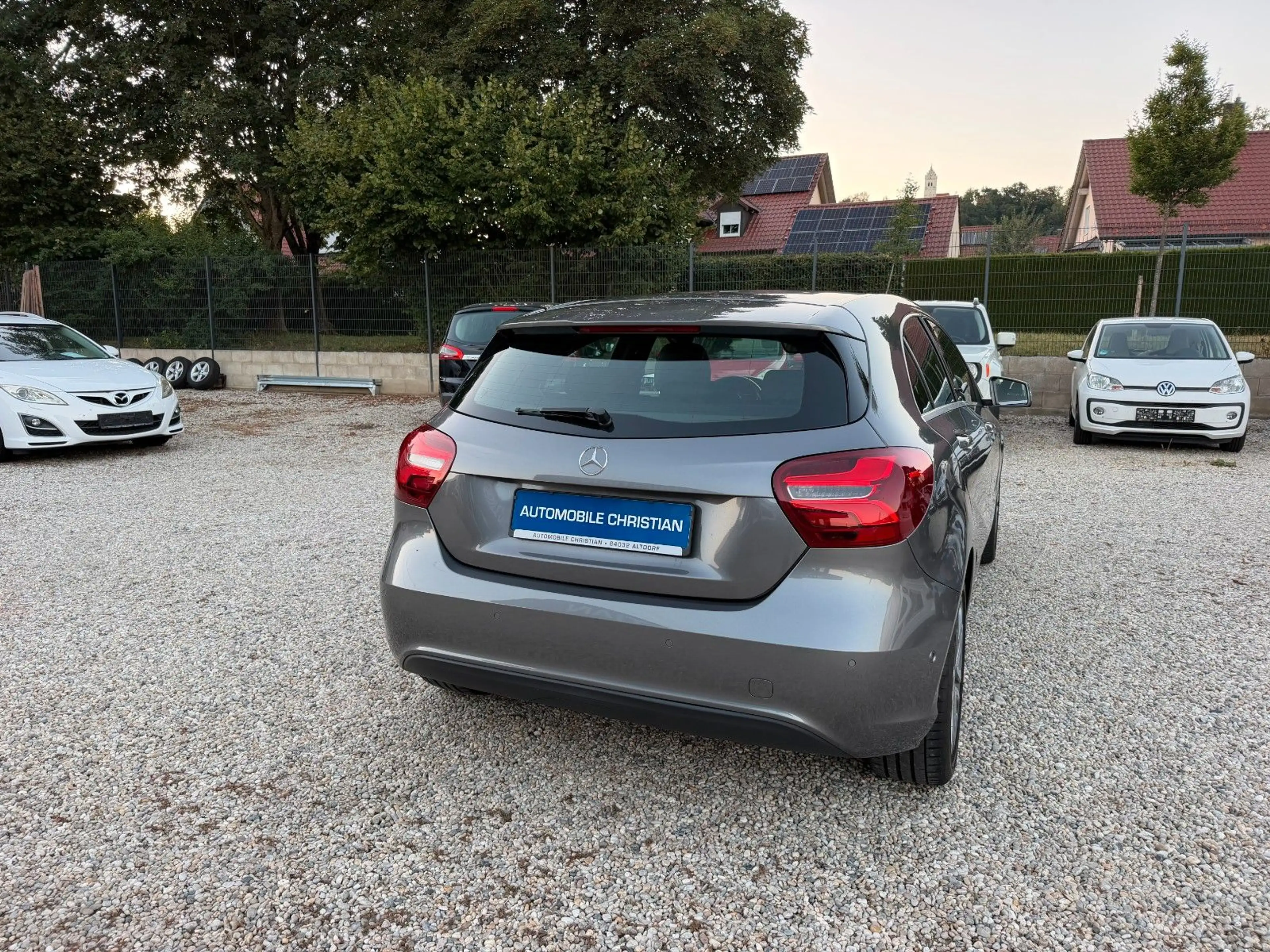 Mercedes-Benz A 180 Style BlueEfficiency LED~LEDER~ NAVI ~SHZ — photo 7
