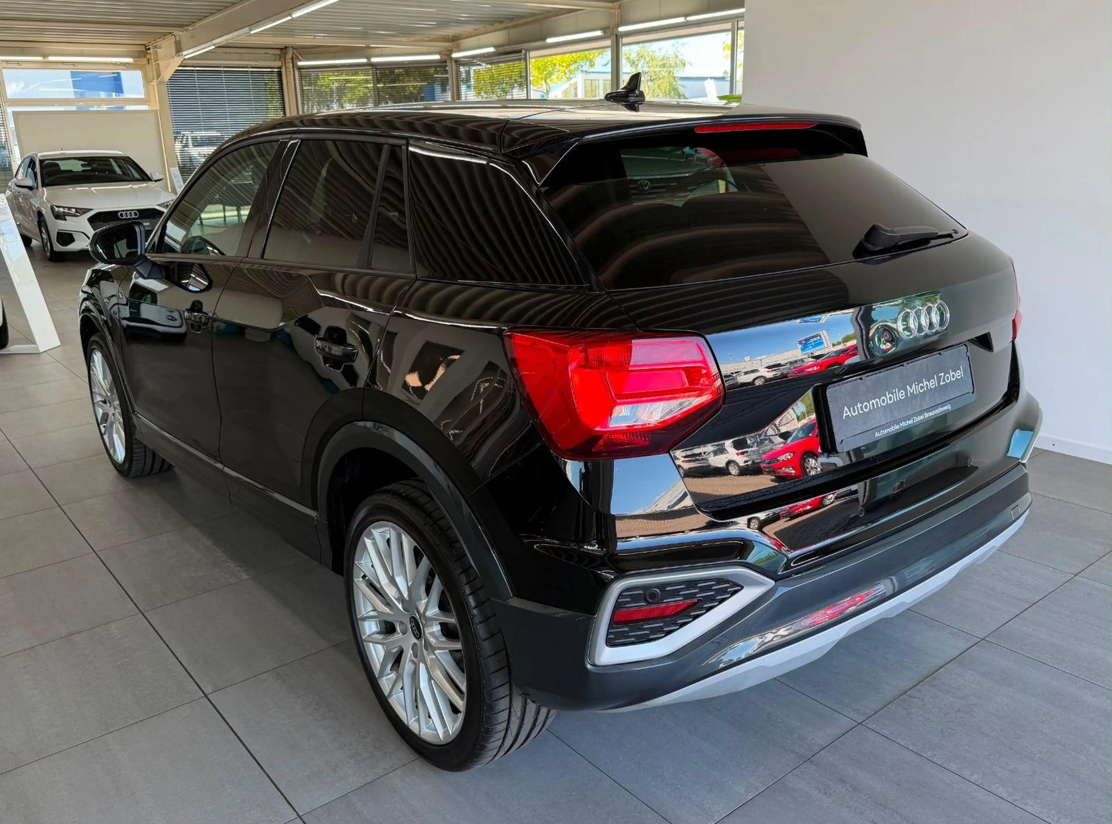 Audi Q2 *30 TFSI*Advanced*Navi*Sitzh*Klima*AHK *LED* — photo 3