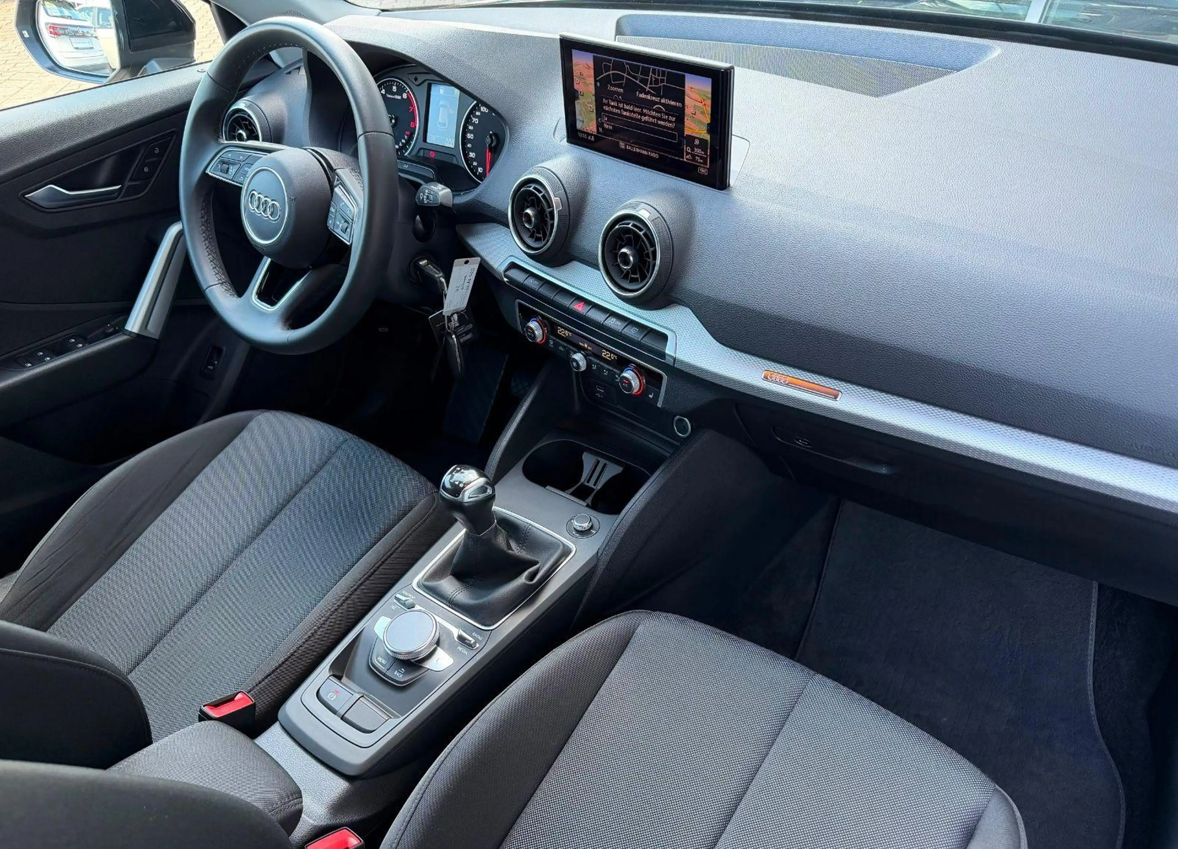 Audi Q2 *30 TFSI*Advanced*Navi*Sitzh*Klima*AHK *LED* — photo 4