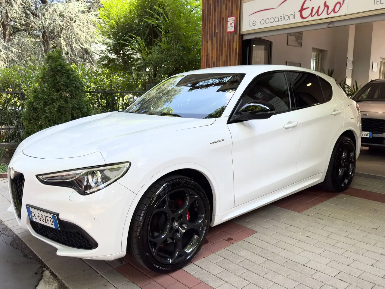 Alfa Romeo Stelvio 2022