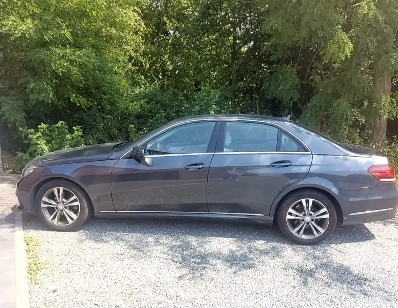 Mercedes-Benz E 200 BlueTEC 7G-TRONIC - 1