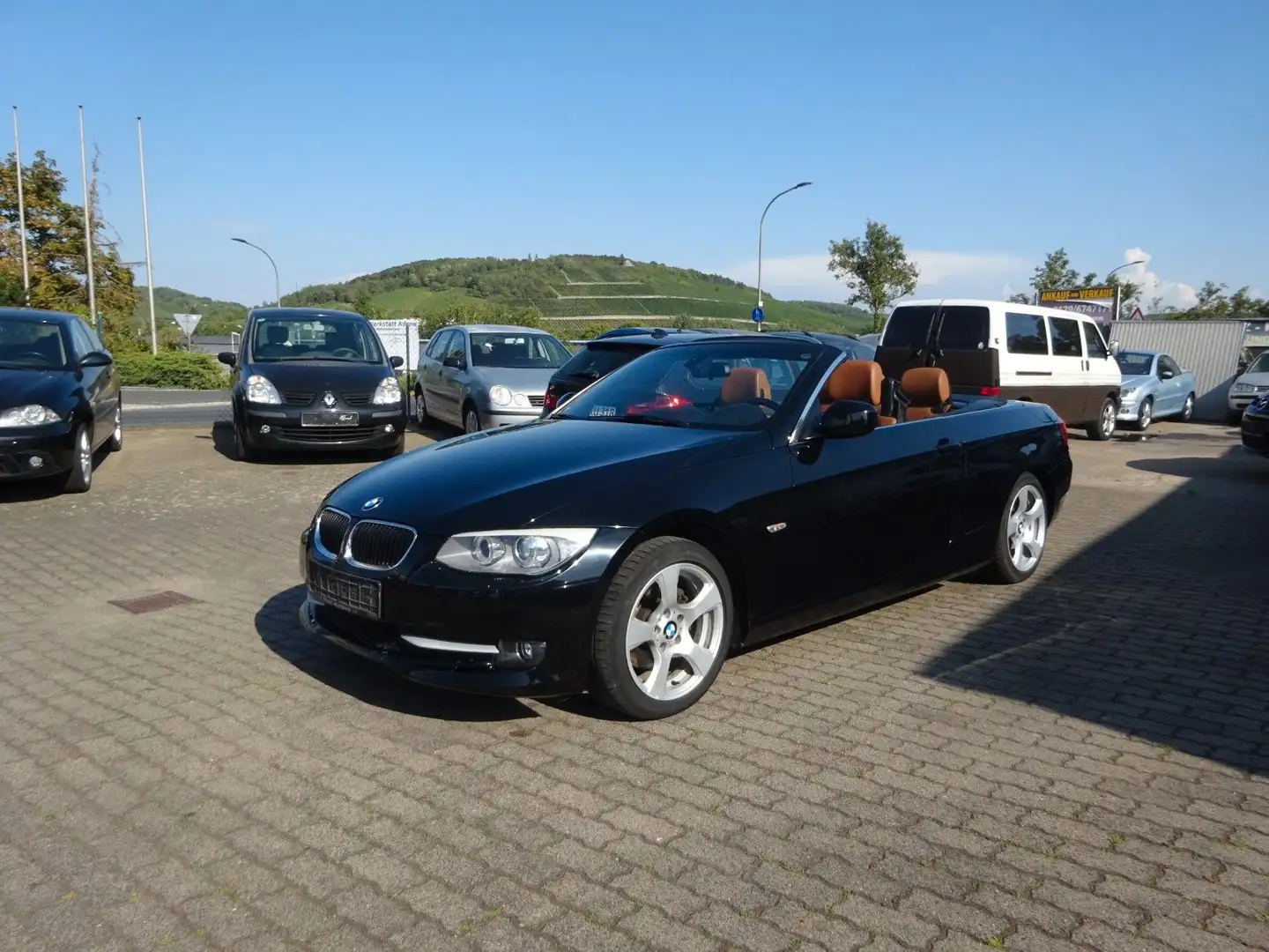 BMW 320 Cabrio 320d Euro5 Tüv 7/25 Leder Klima Noir - 2