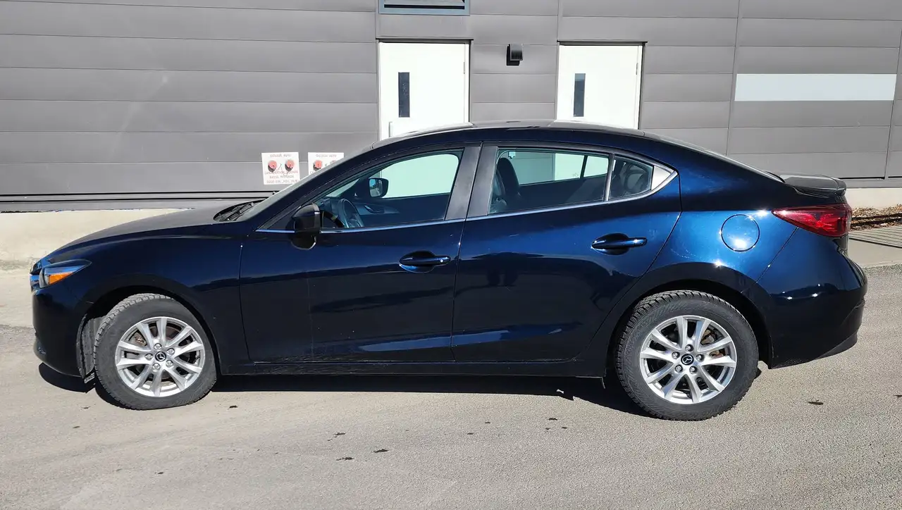 2017 Mazda 3