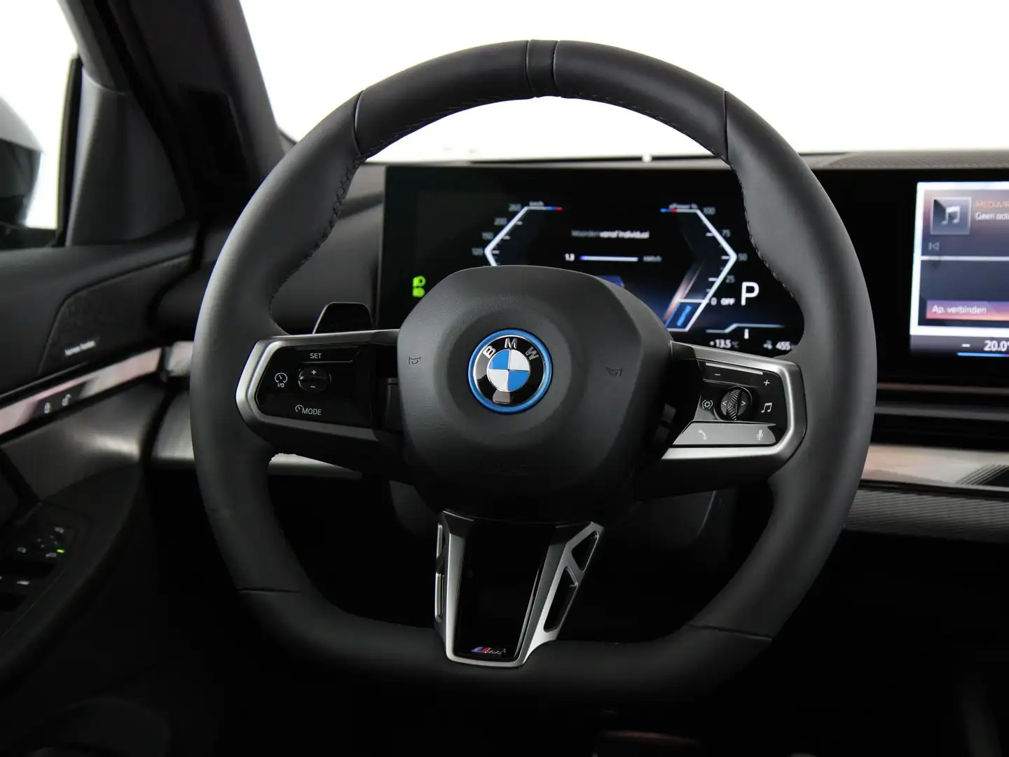 BMW i5 eDrive40 M-Sport 84 kWh Noir - 2