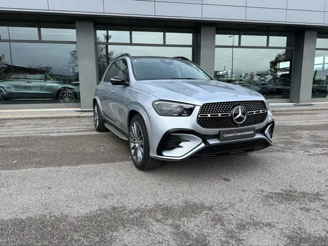 Mercedes-Benz GLE 300 d 4MATIC