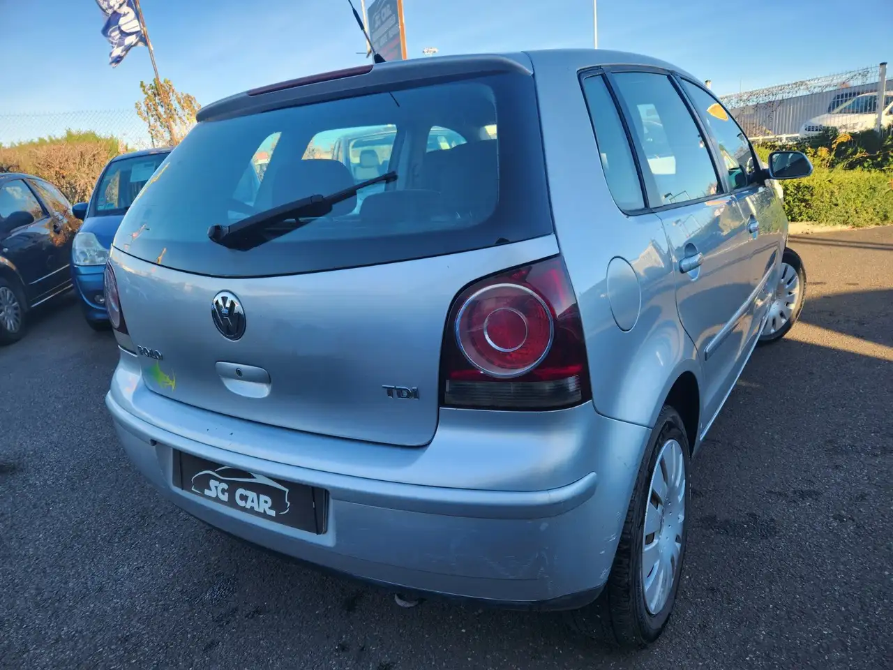 Volkswagen Polo Citadine 5 portes — photo 3