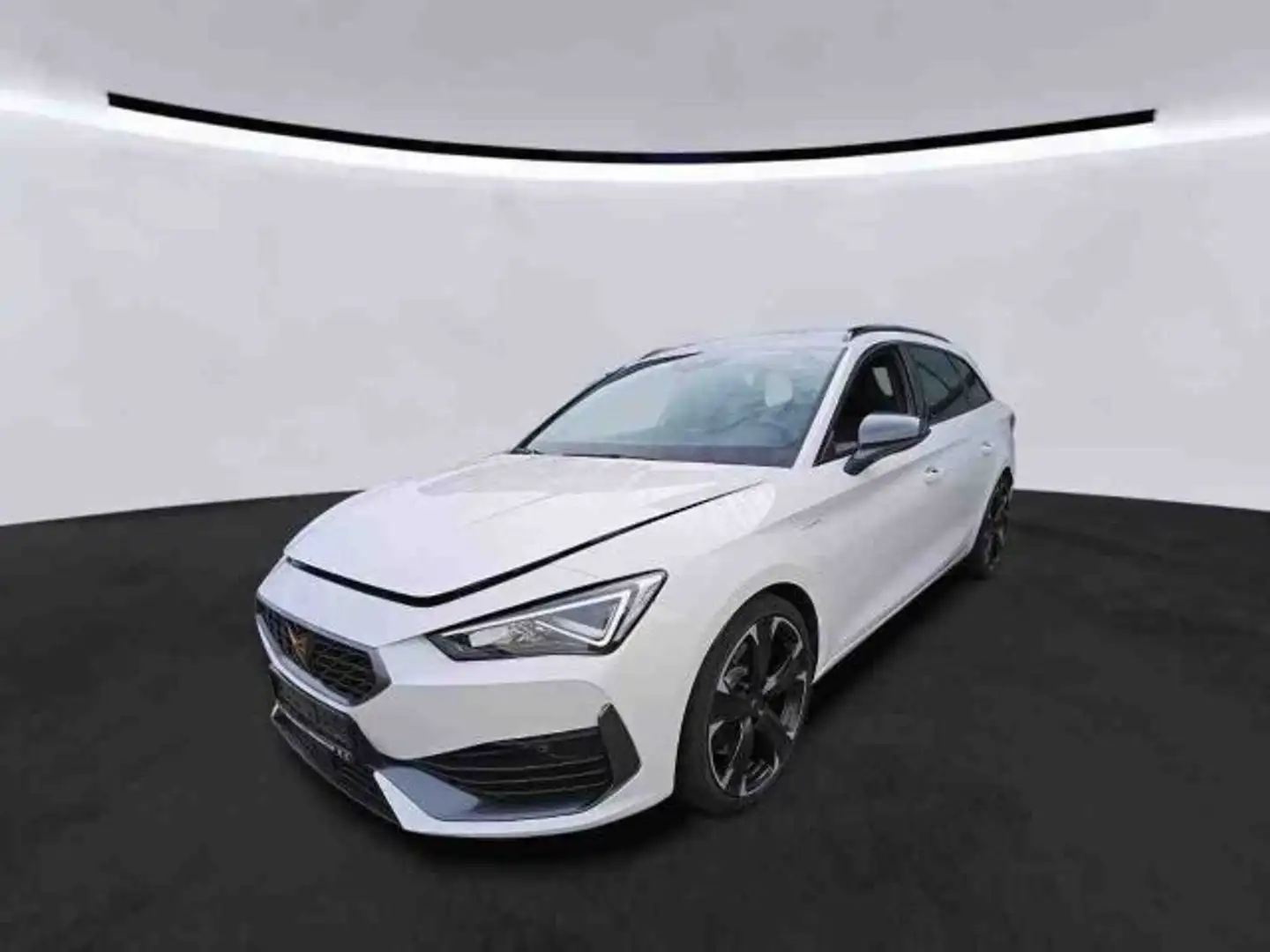 CUPRA Leon ST 1.4 eHybrid LED+NAV+ACC+DCC+SHZ+PDC+19" Weiß - 2