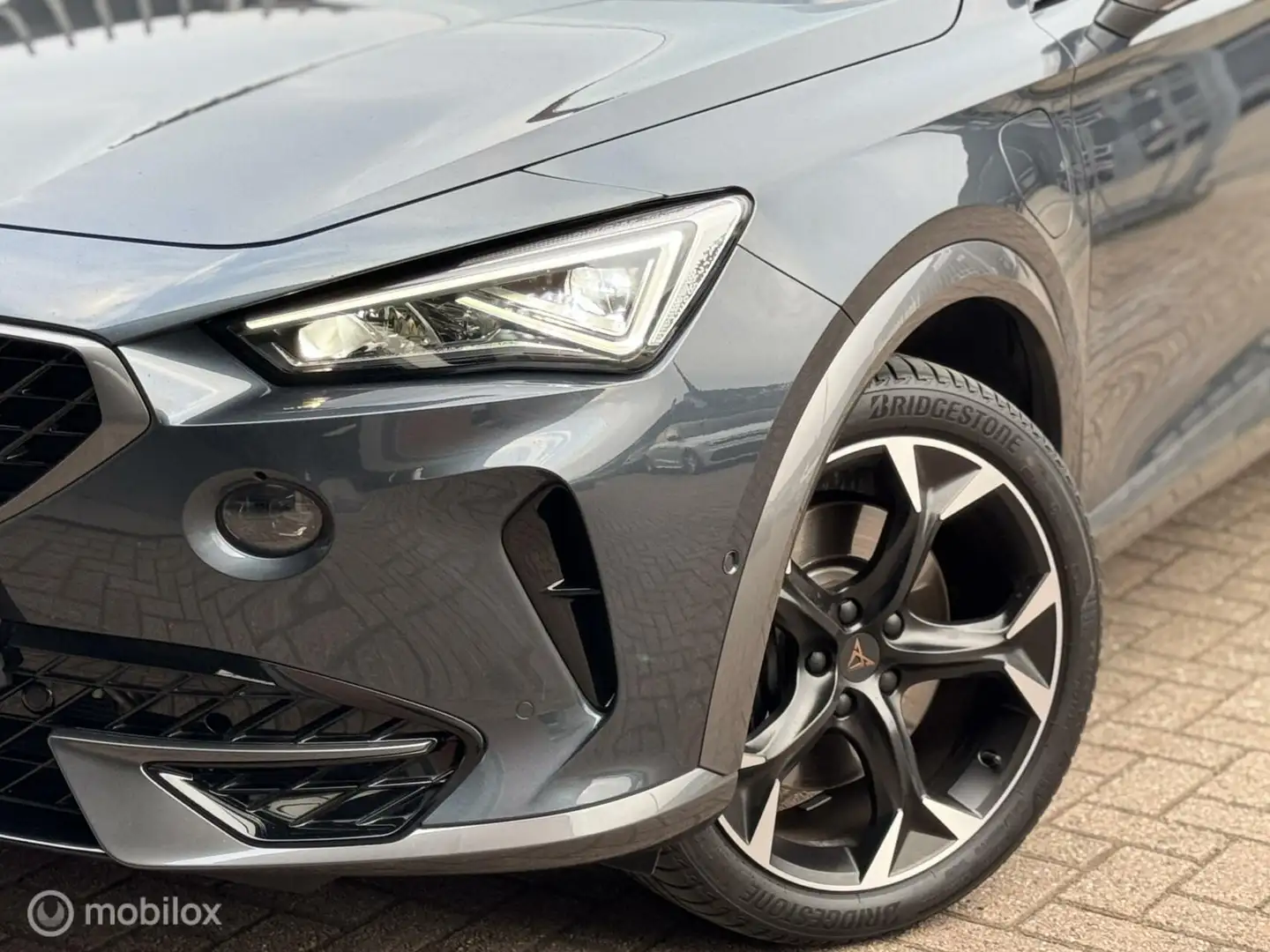 CUPRA Formentor 1.4 e-Hybrid VZ Performance Pano Keyless 360 Grijs - 2