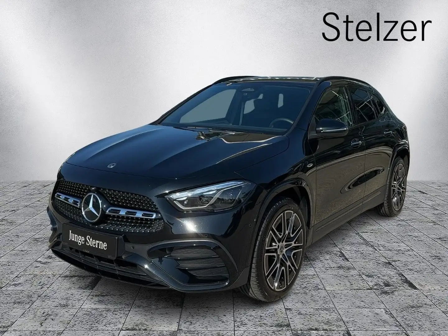 Mercedes-Benz GLA 250 e EQ Hybrid Österreich-Edition AMG Line Schwarz - 2