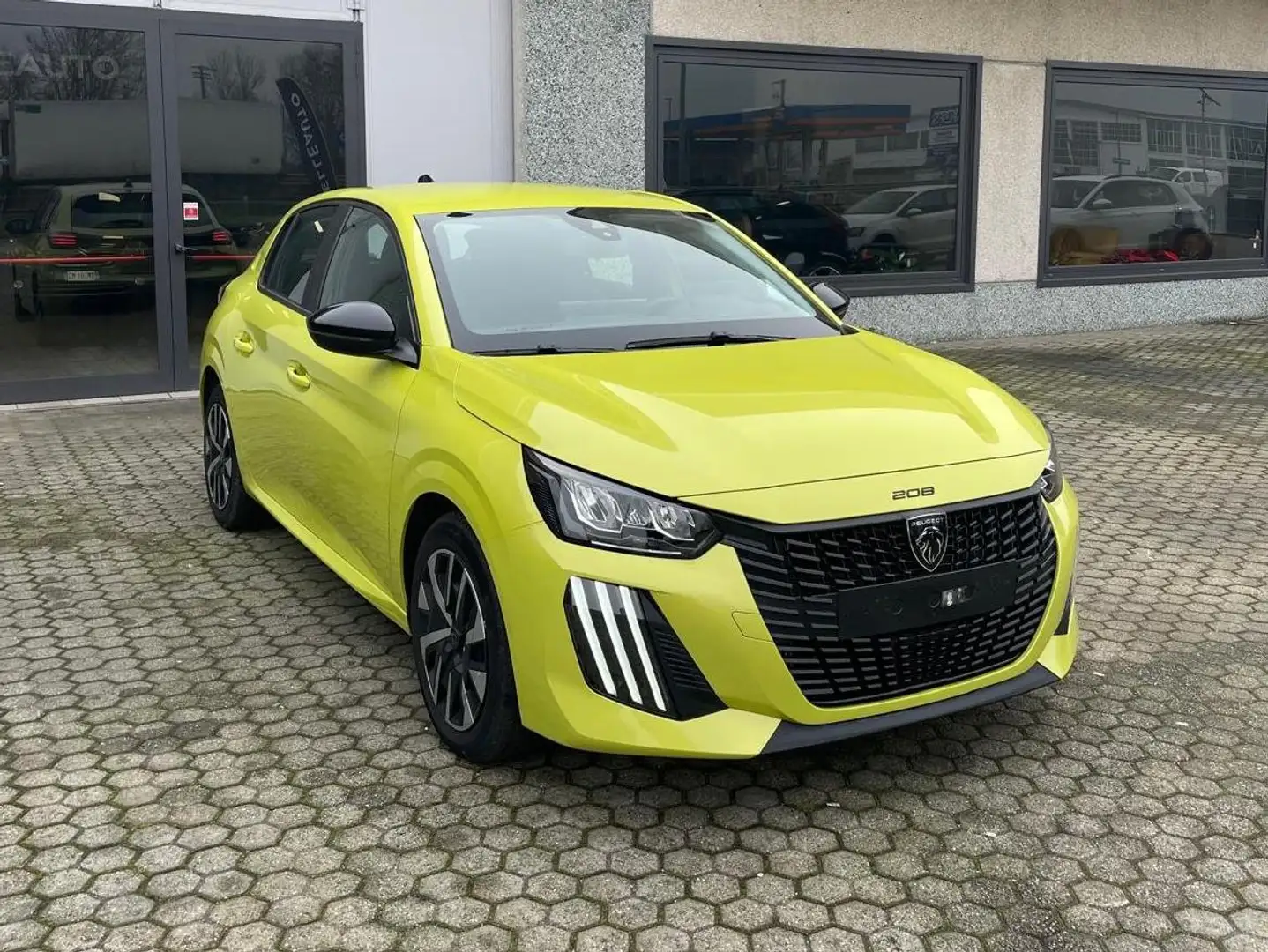 Peugeot 208 1.2 puretech Active Giallo - 2