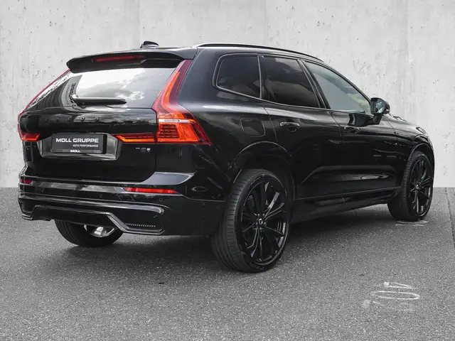Volvo XC60 view 4