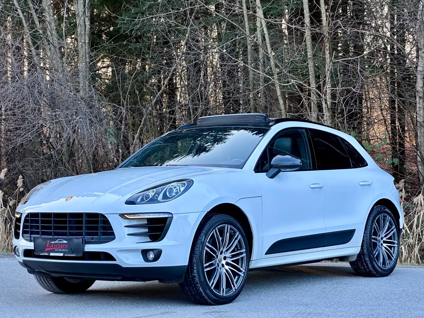 Porsche Macan S *Turbo Design 21Zoll*AHK*BOSE*PANORAMA*RFK*NAVI* Weiß - 1
