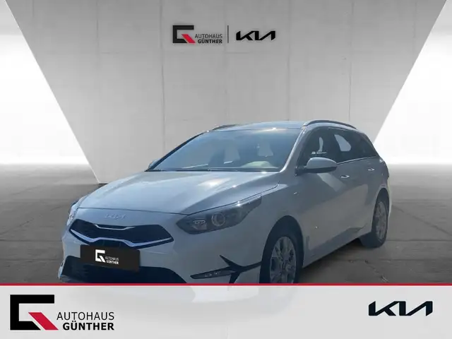 Kia Ceed SW / cee'd SW Vision Kamera/ Winterpaket/ CarPlay /Alu