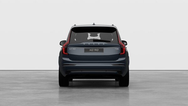 2026 Volvo XC90 T8 AWD Plus Dark Theme 7-Seater alt 4