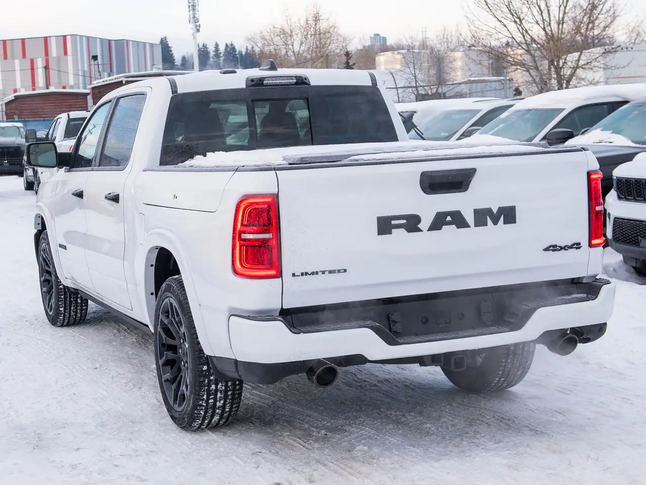 RAM 1500 снимка RAM 1500