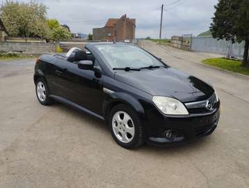 Tigra Twintop 1.4i XEP 16v Linea Nera Easytronic