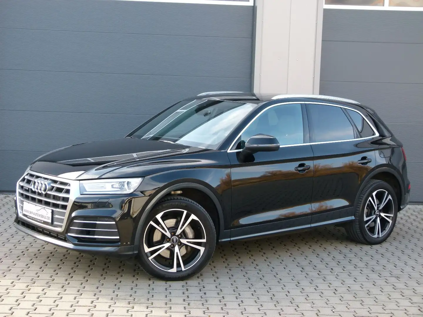 Audi Q5 50 TFSI e quattro sport S-Line Leder Panorama Schwarz - 1