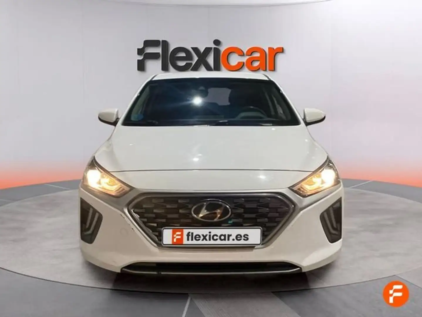 Hyundai IONIQ HEV 1.6 GDI Klass Blanco - 2