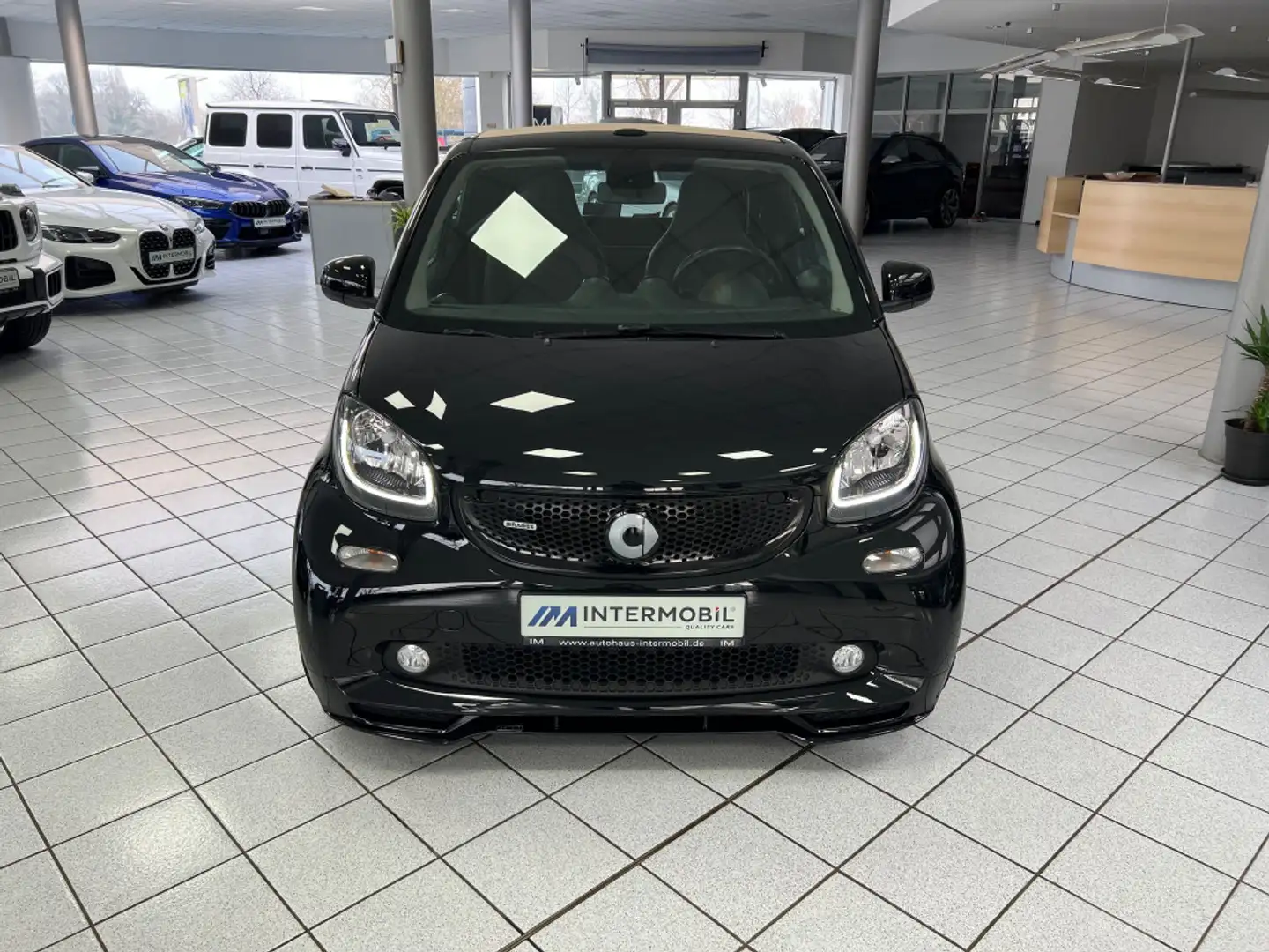 smart forTwo Brabus Cabrio*BEIGE*KAMERA*JBL*XCLUSIVE* Fekete - 2