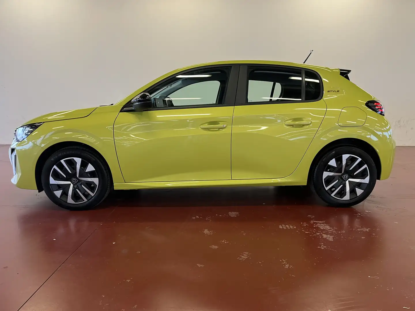 Peugeot 208 1.2 PureTech Style Giallo - 2