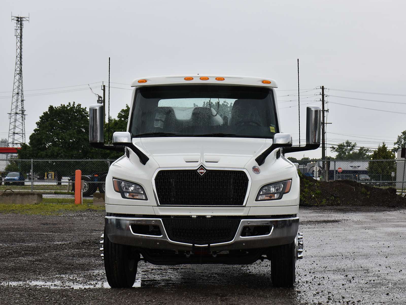 2027 International MV607