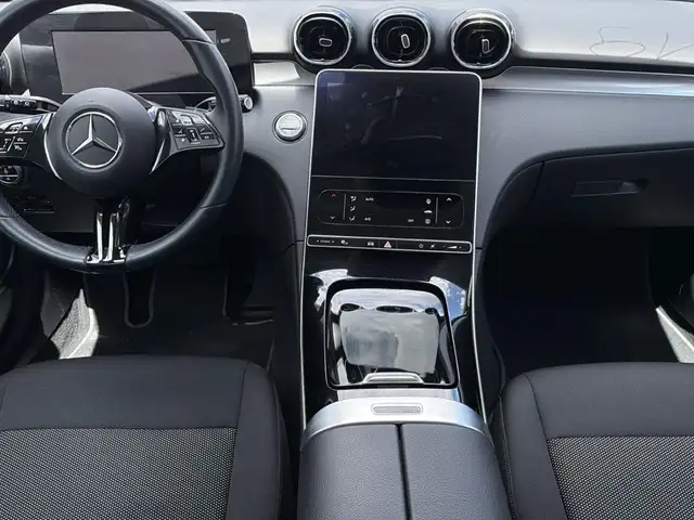Mercedes-Benz C-Class view 15