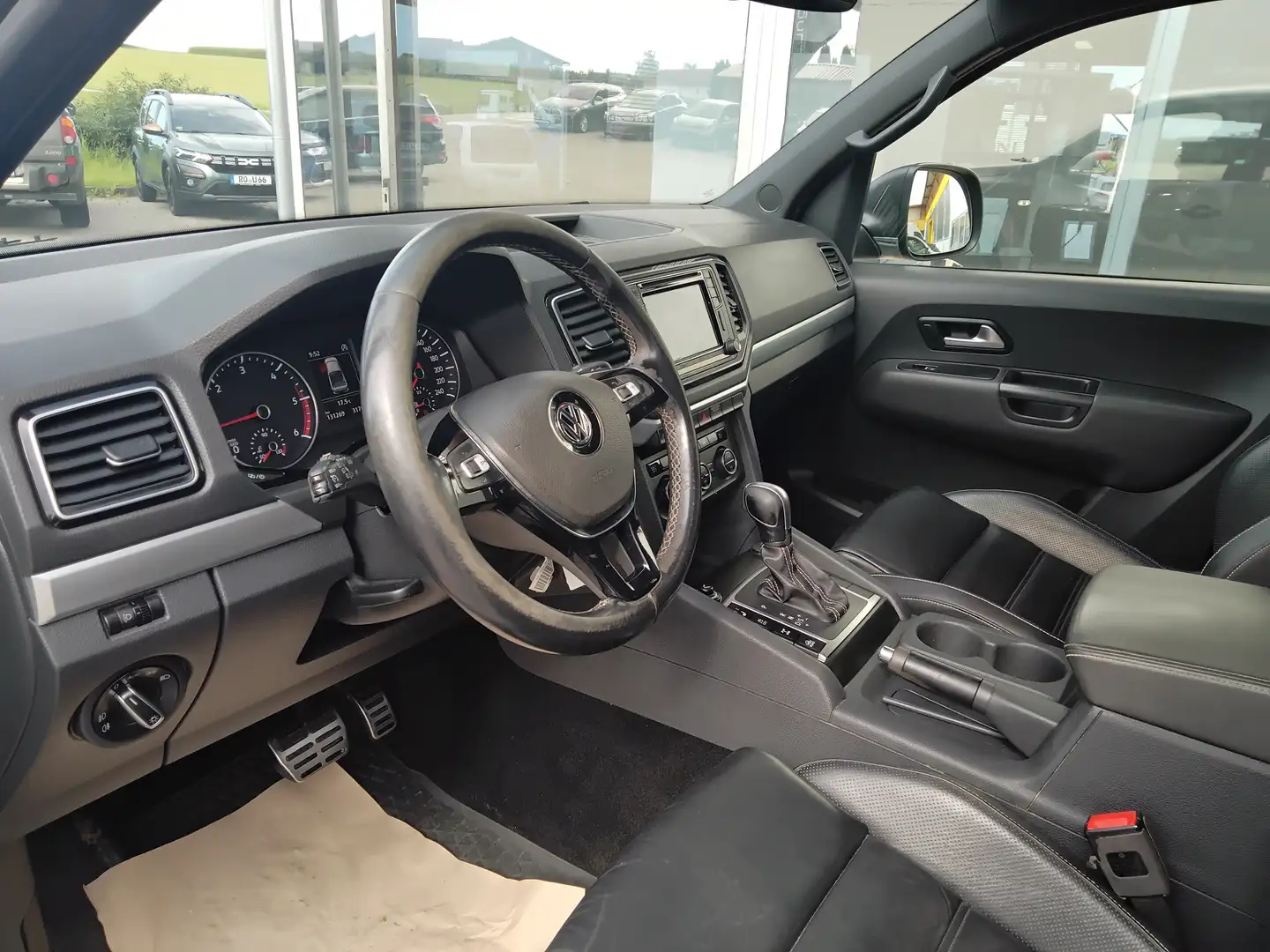 Volkswagen Amarok Aventura DoubleCab 4Motion Šedá - 2